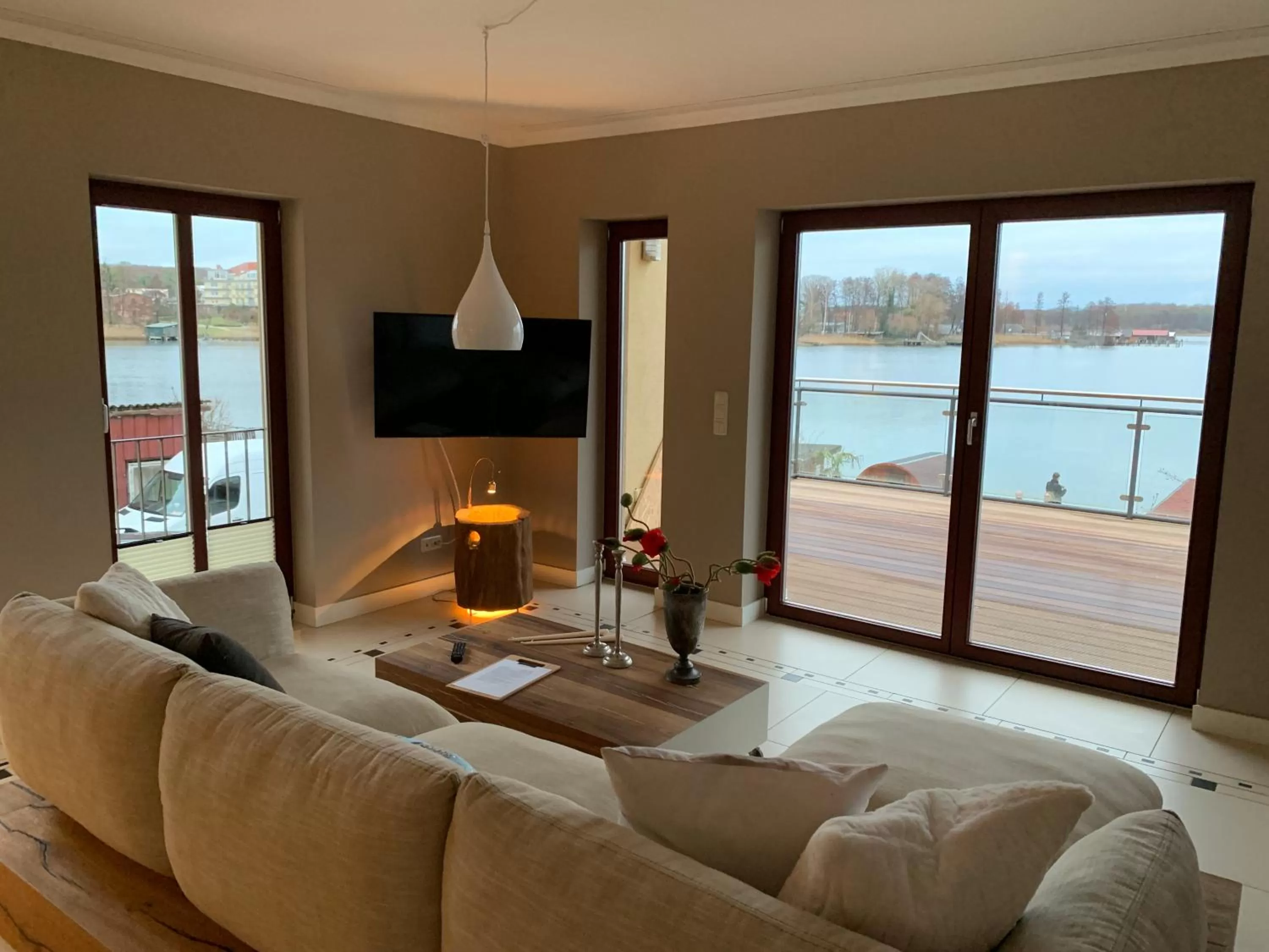 Photo of the whole room, Seating Area in Hotel Inselhof