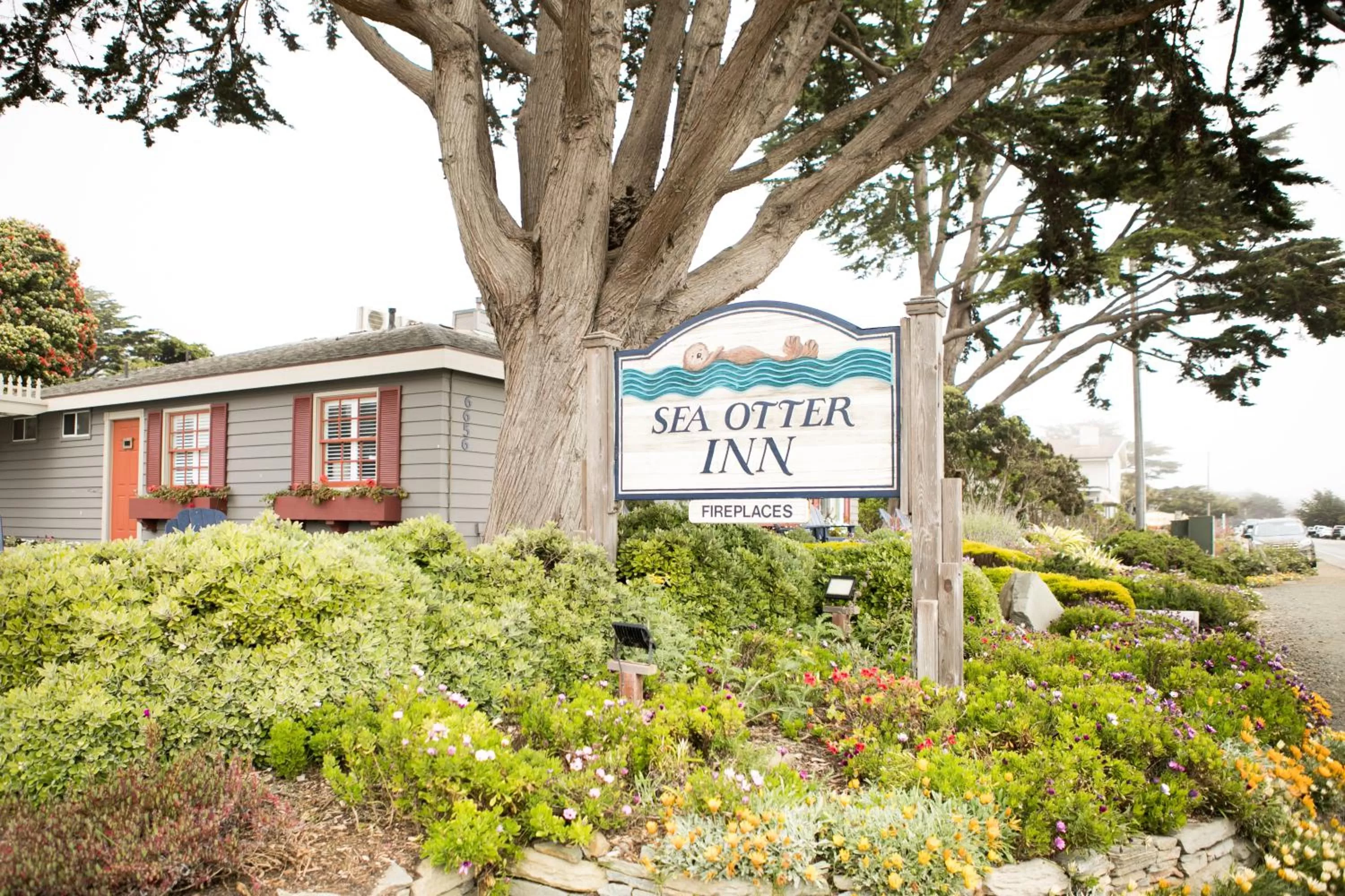 Property building in Sea Otter Inn