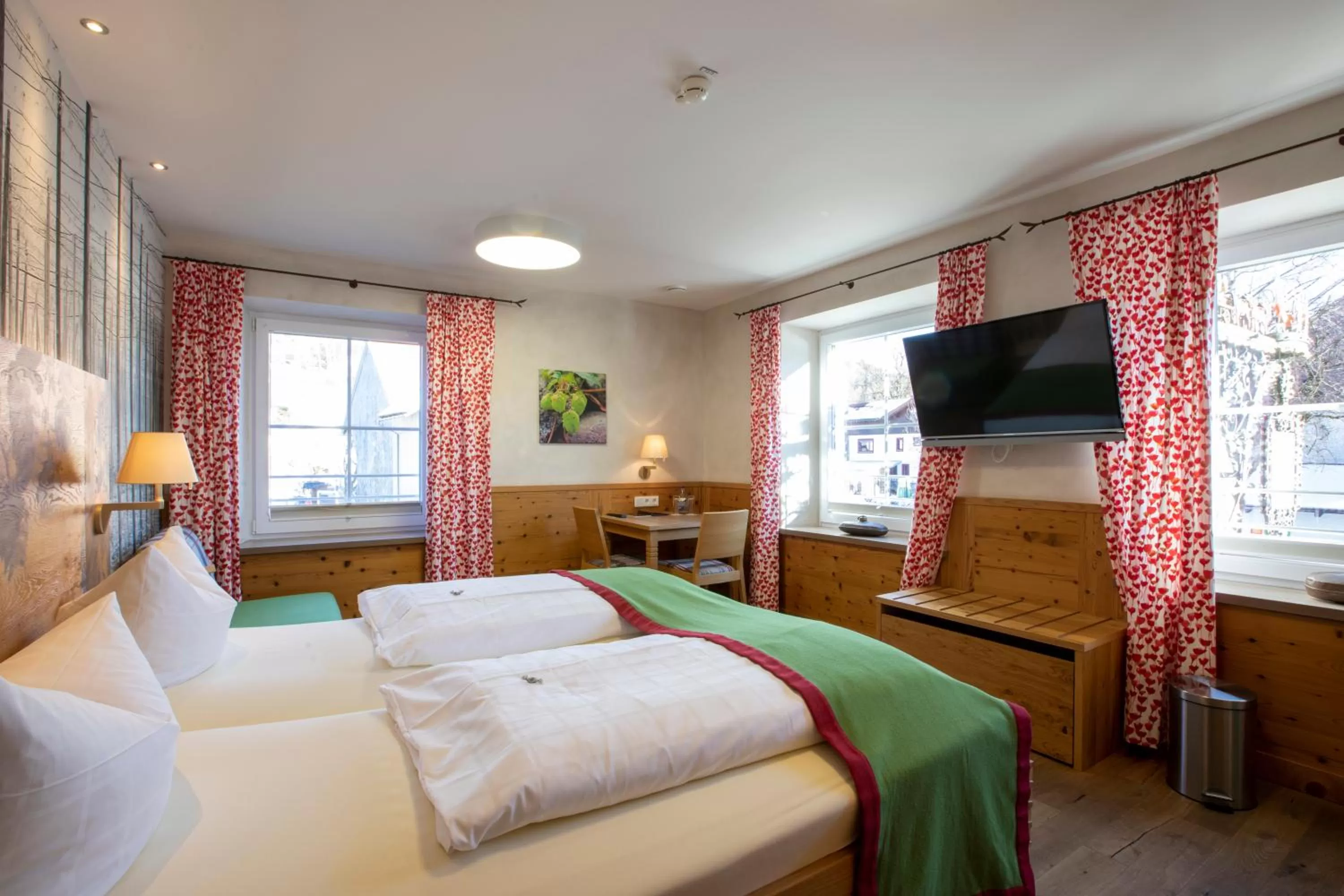 Photo of the whole room, Bed in Brauereigasthof Schäffler