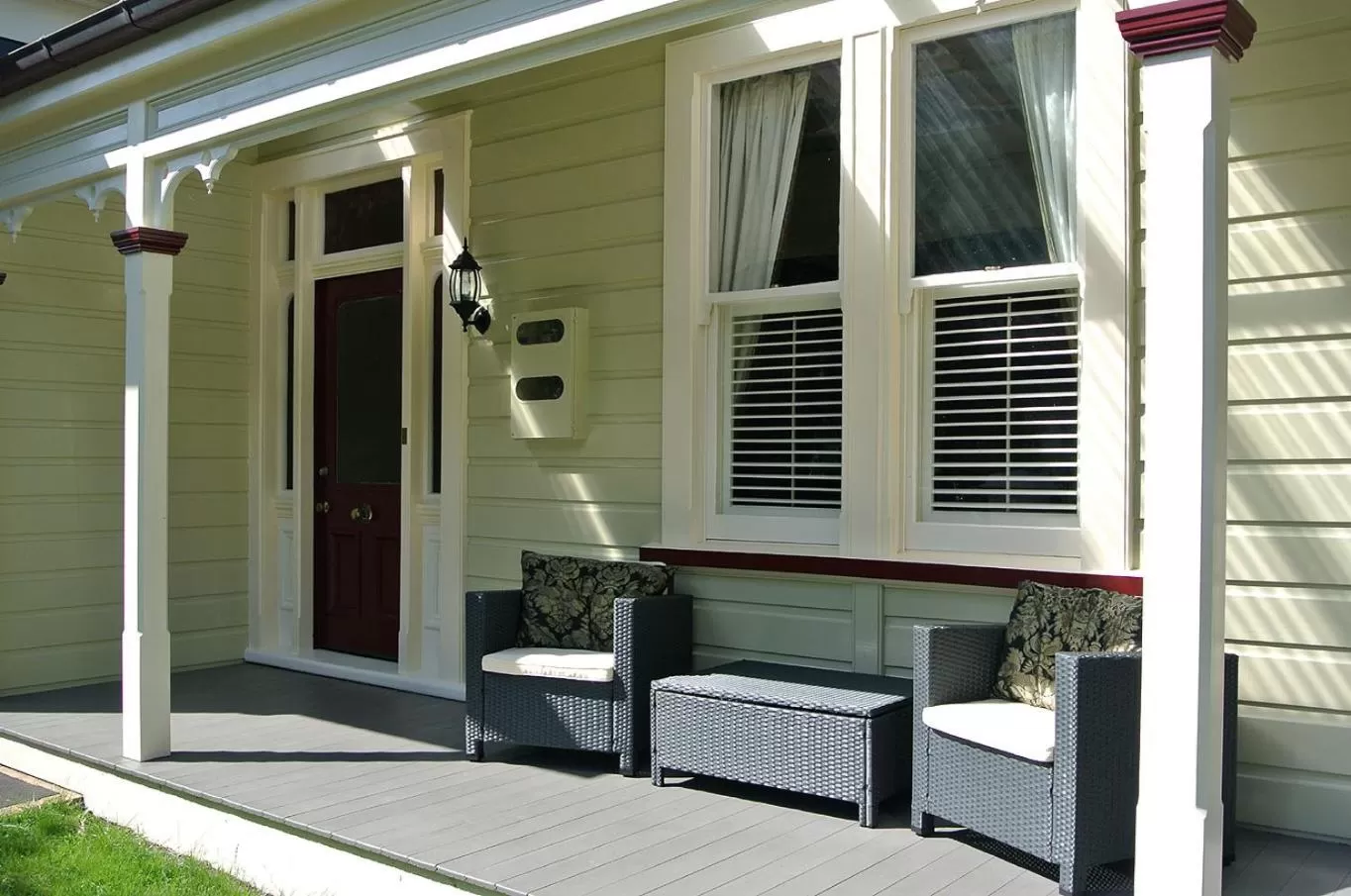 Facade/entrance in The Grange