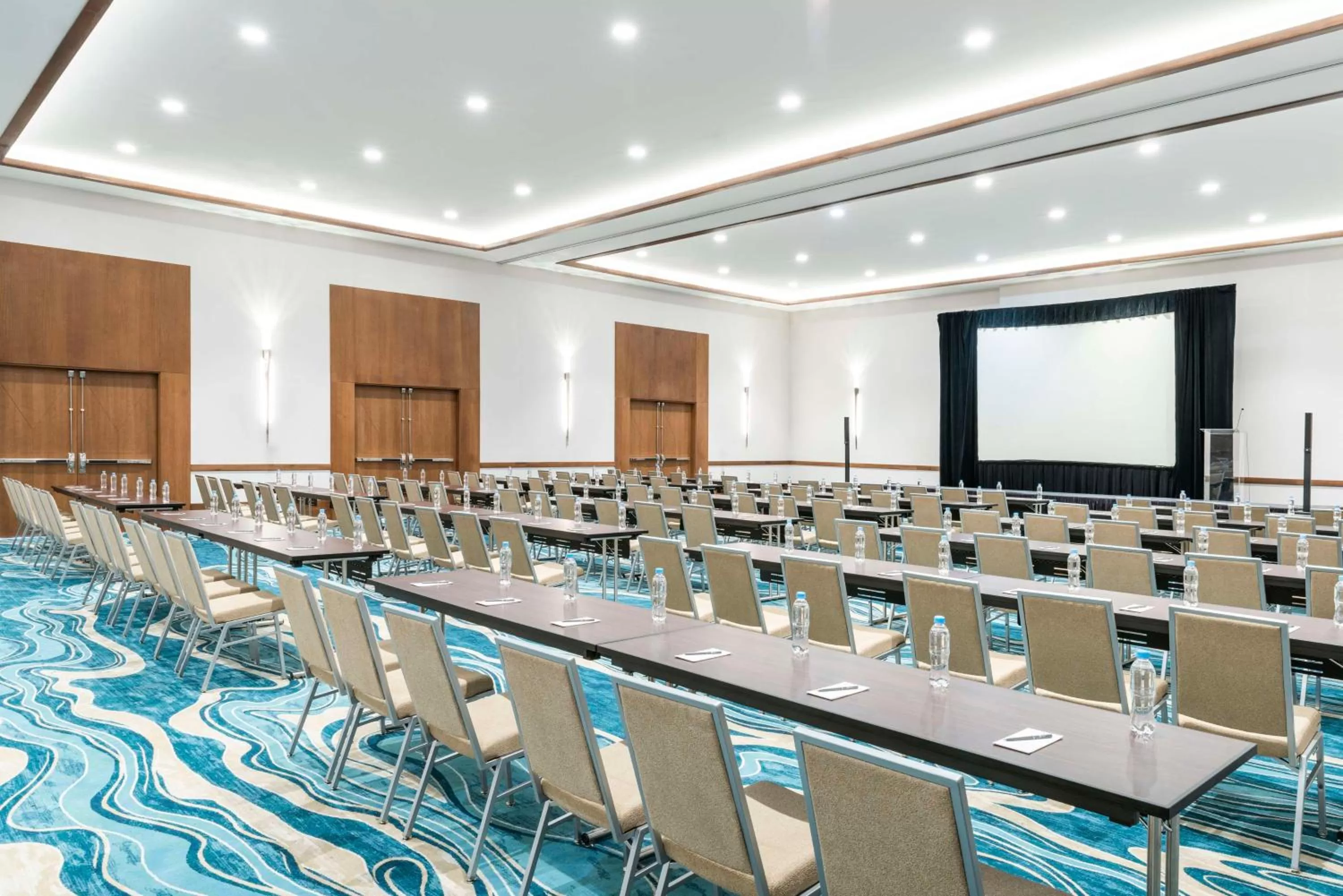 Meeting/conference room in Embassy Suites By Hilton Aruba Beach Resort