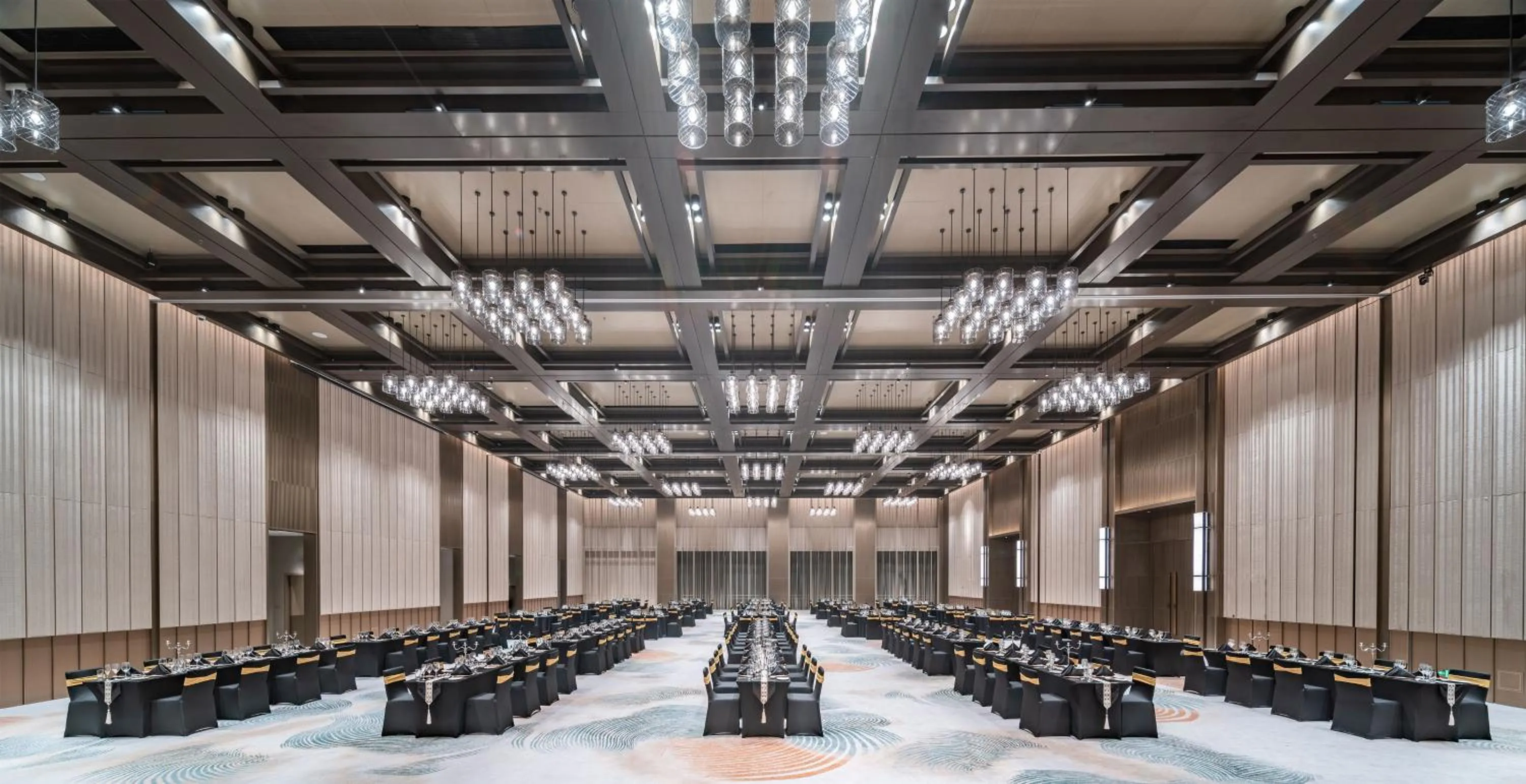 Banquet/Function facilities in HUALUXE Xi'an Chanba by IHG