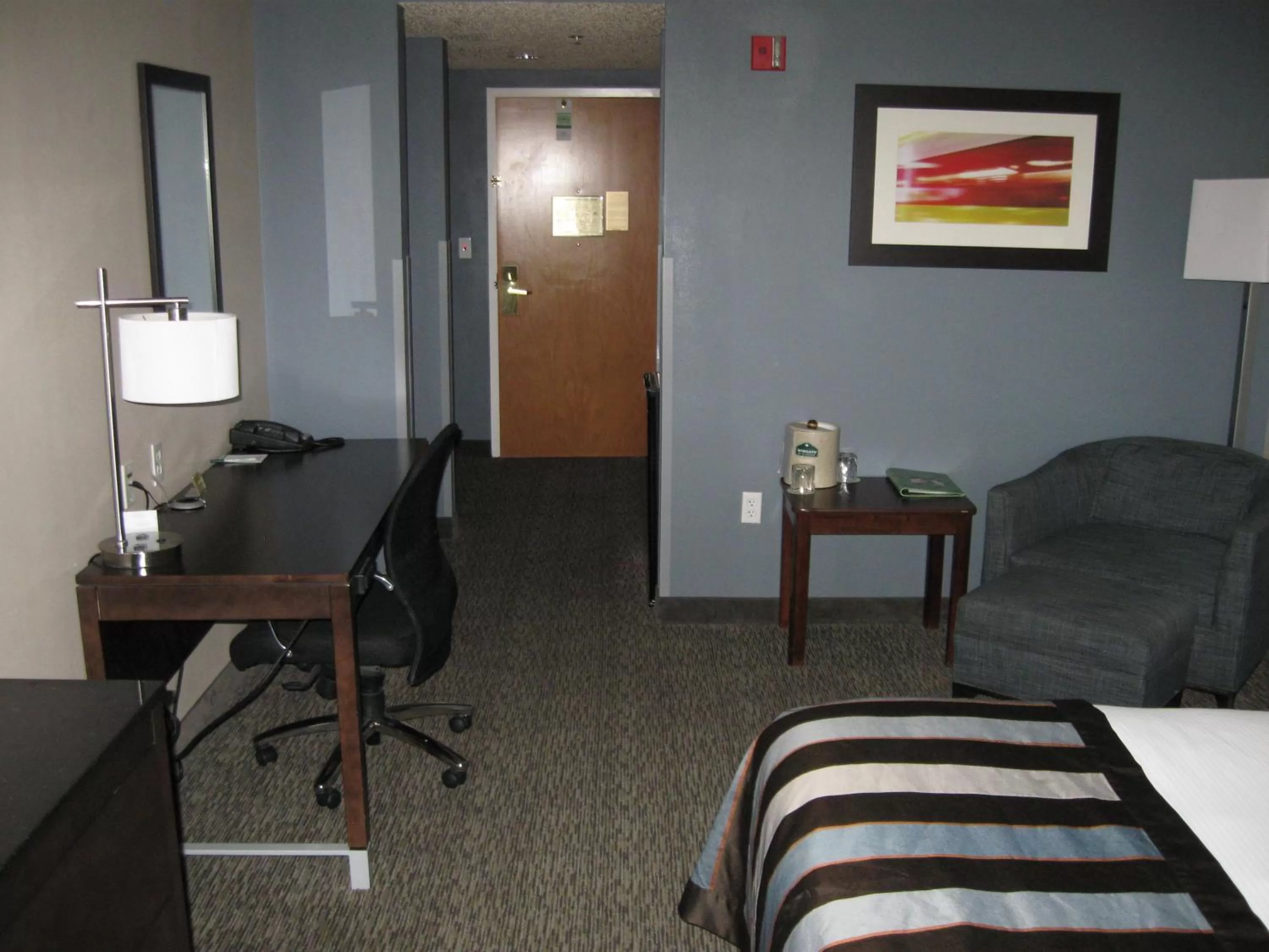 Queen Room with Two Queen Beds and Bath Tub - Mobility Accessible/Non-Smoking in Wingate by Wyndham Fargo
