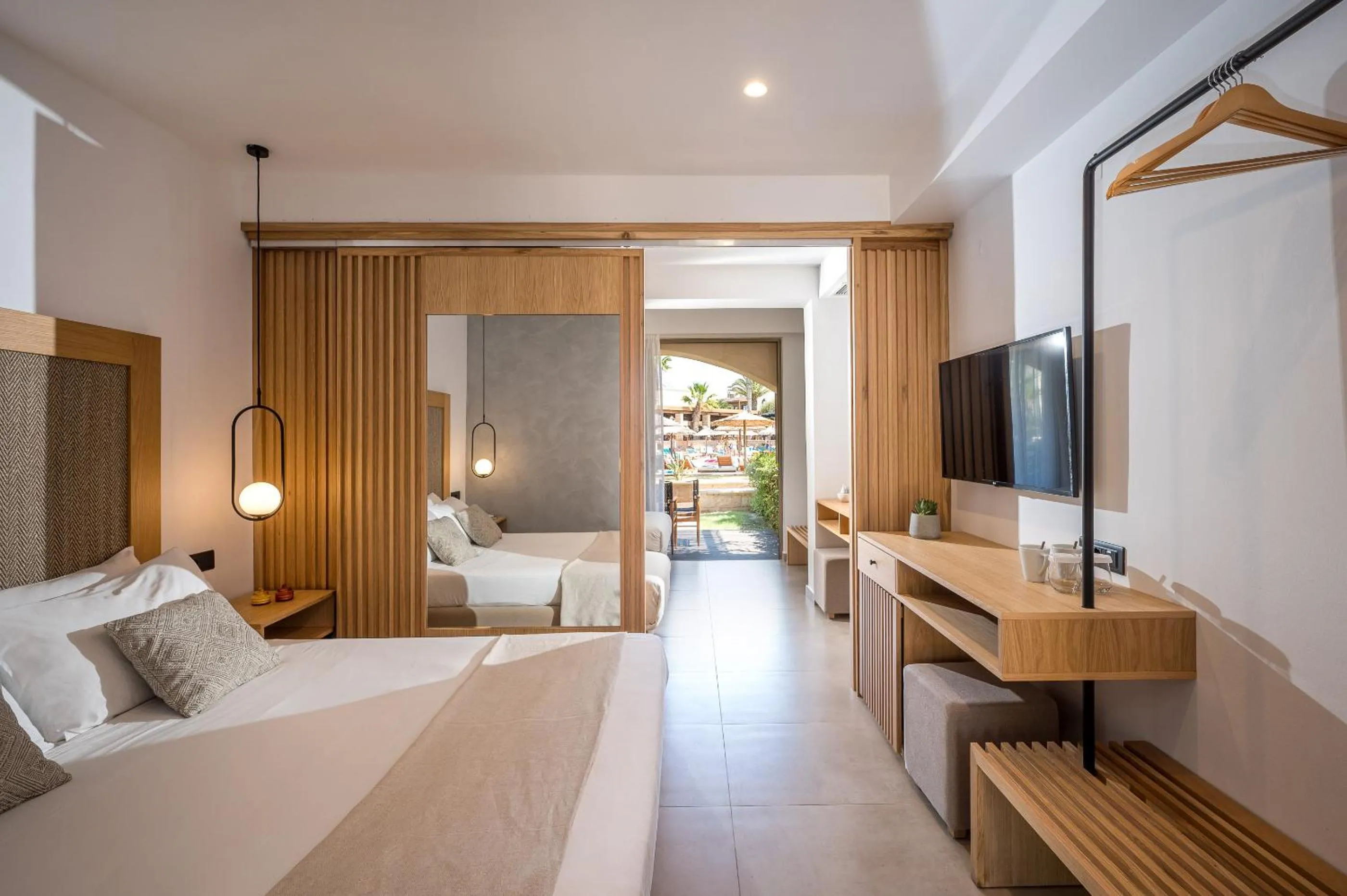 Bed in Stella Palace Aqua Park Resort