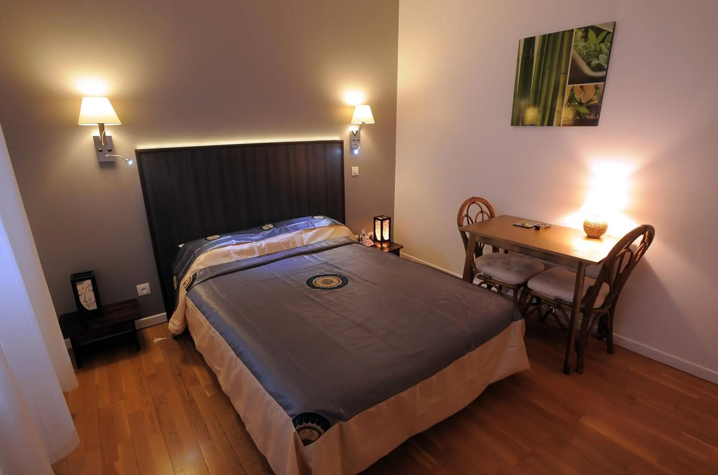 Economic Double Room in Hotel Italia Economic Double Room in Hotel Italia