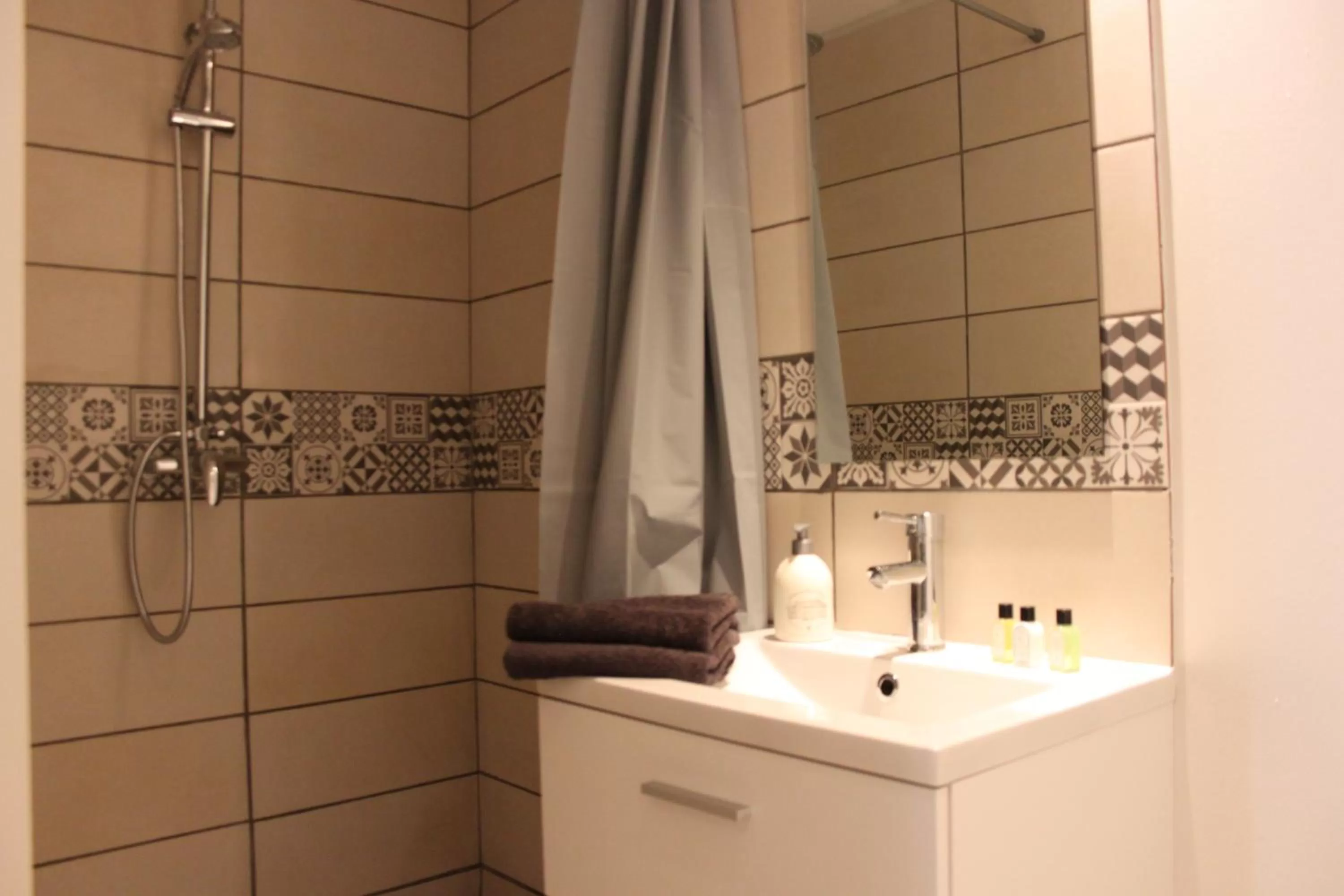 Three-Bedroom Apartment in Le Domaine des Archies