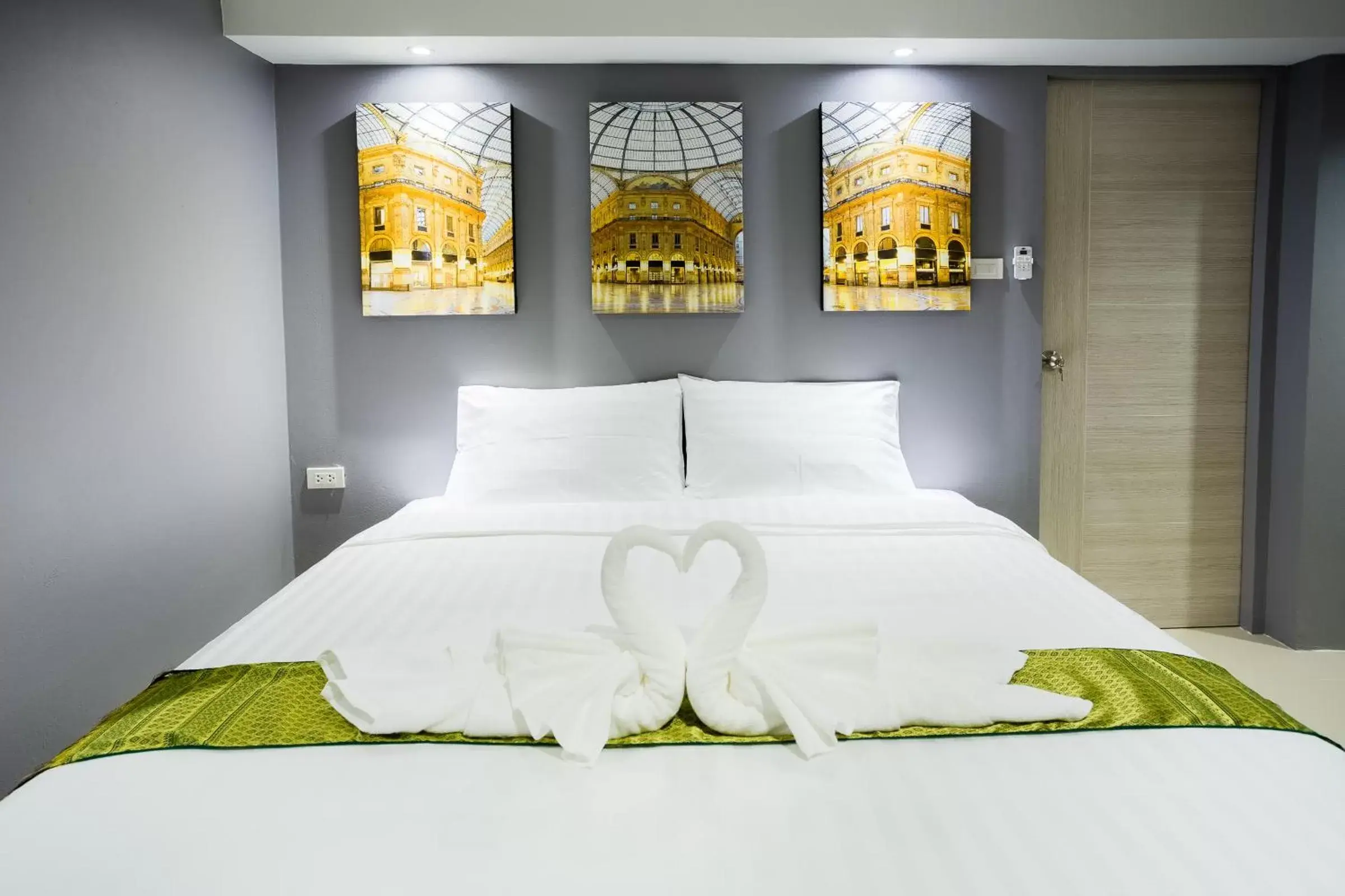 Family Suite in PP@Hotel Rangsit Family Suite in PP@Hotel Rangsit