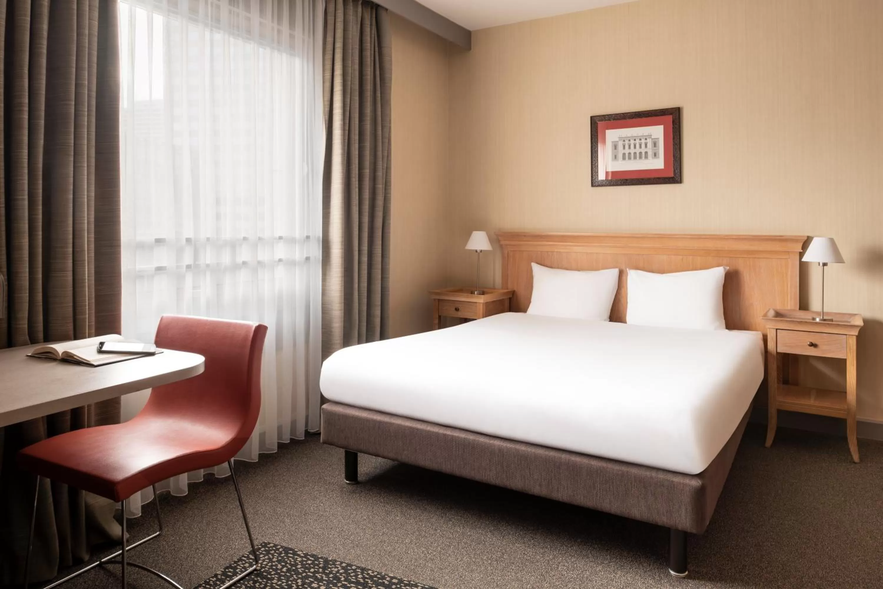 Bedroom, Bed in Aparthotel Adagio La Défense Esplanade