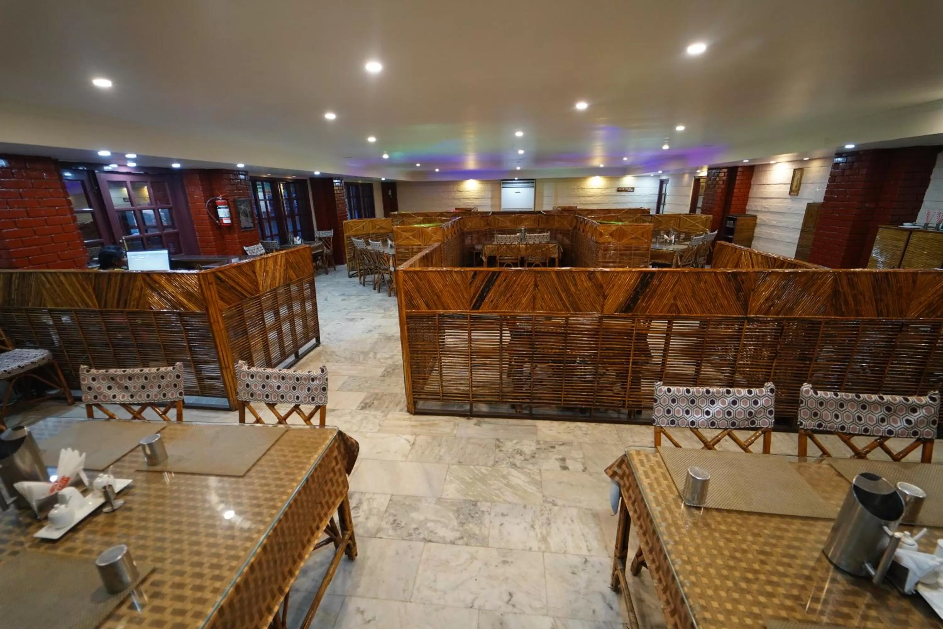 Restaurant/places to eat in Hotel Palmyra Grand Inn