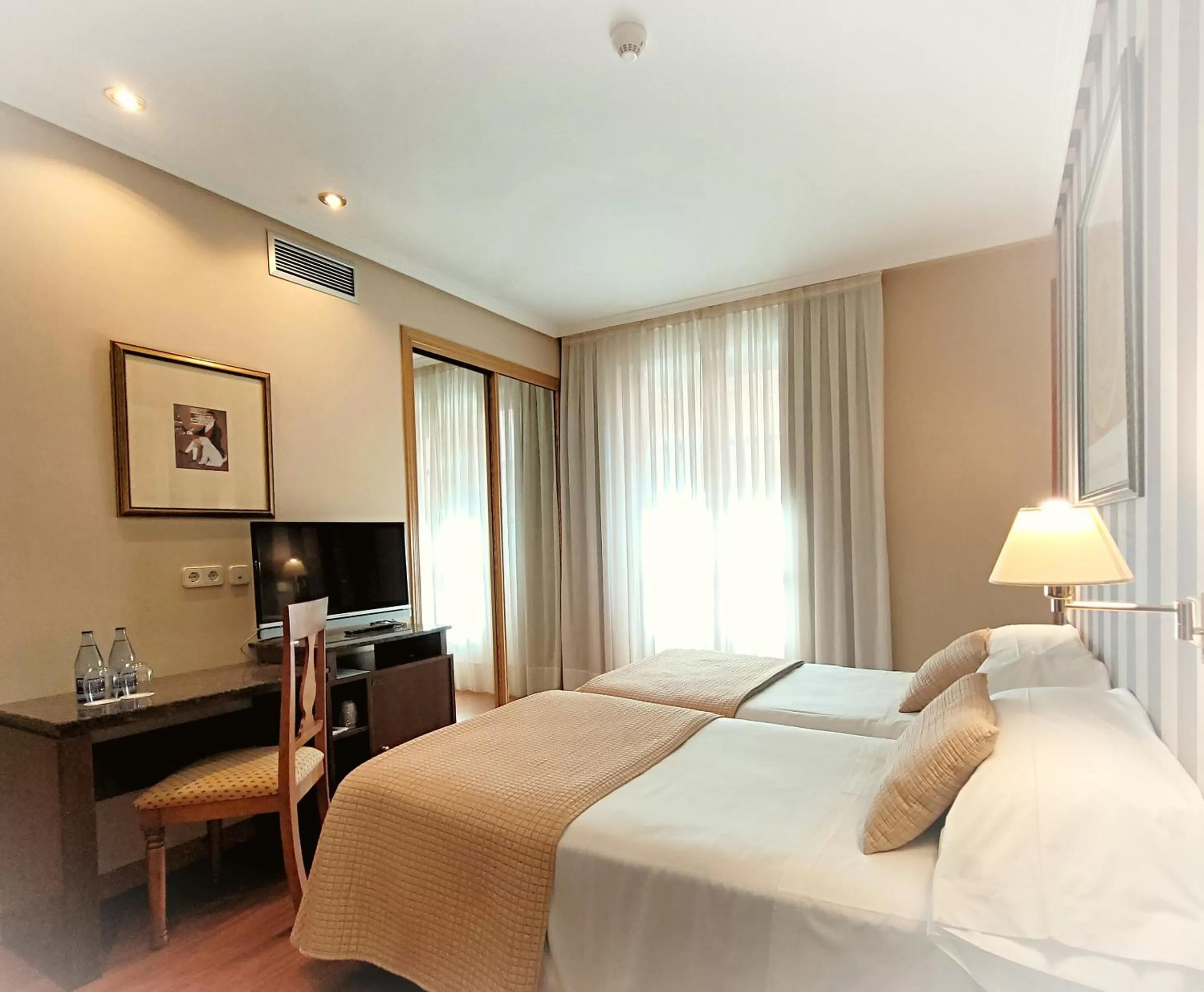 Bedroom, Bed in Hotel Imperial