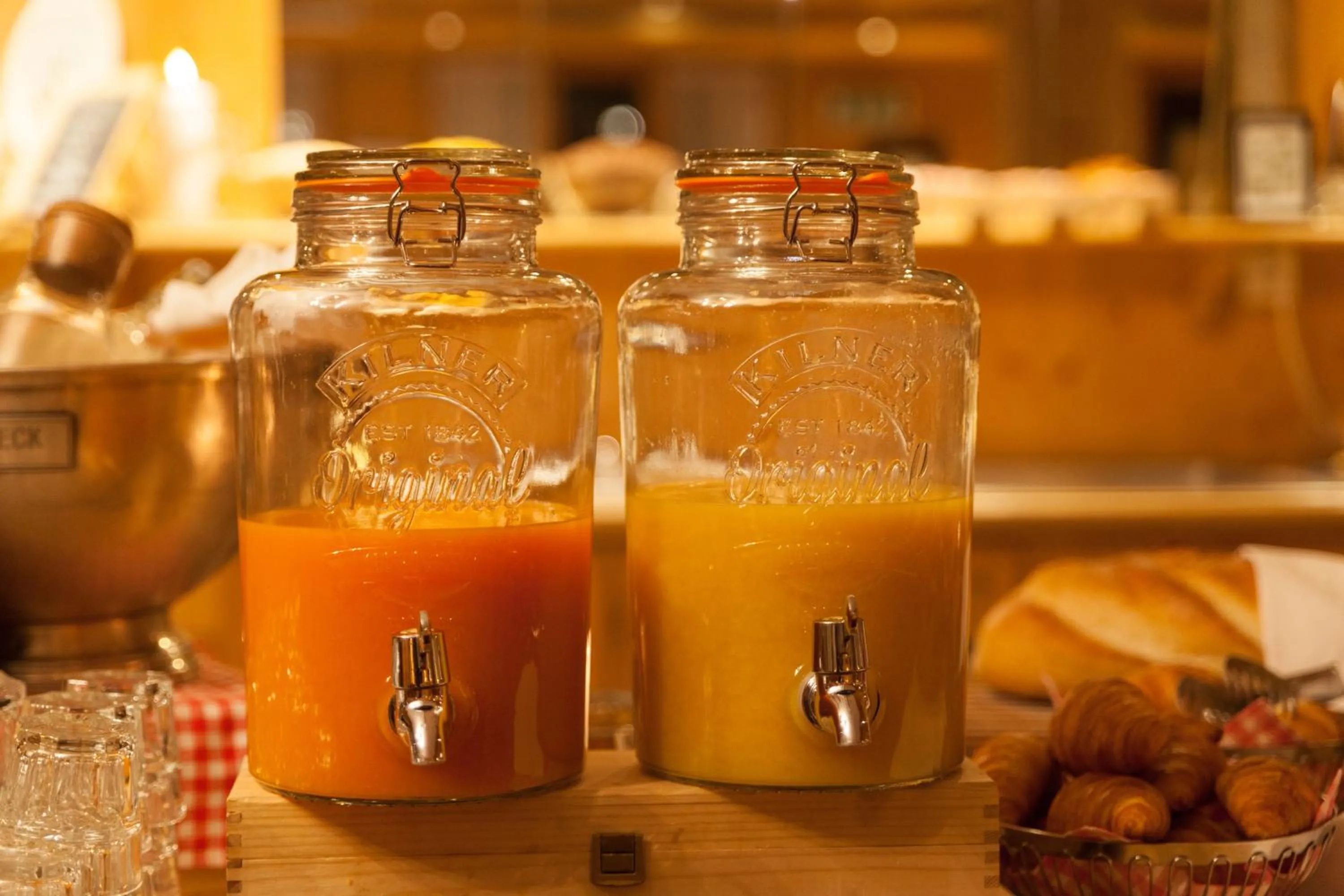 Food and drinks in Hotel Walliserhof Zermatt