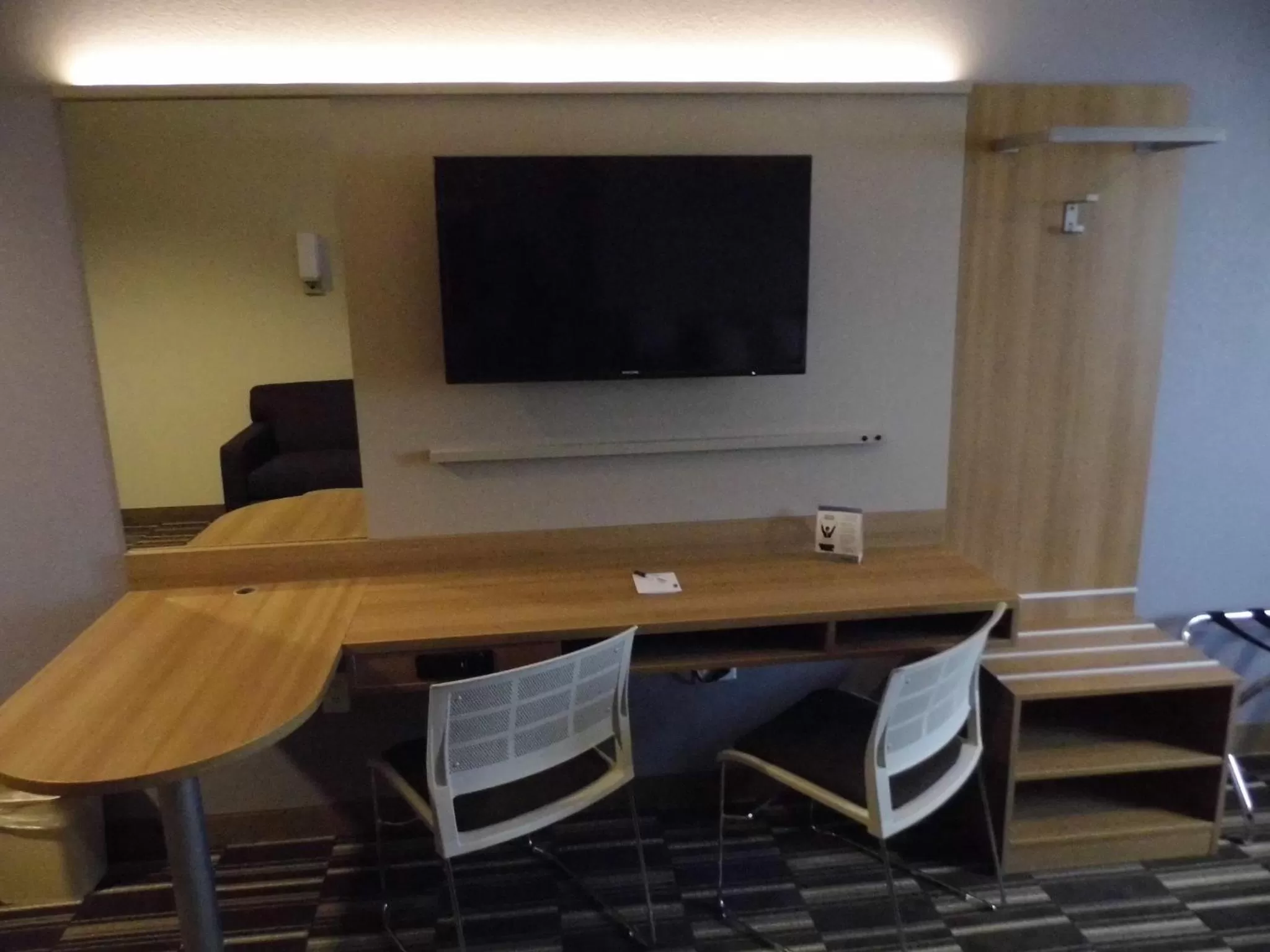 Seating area in Microtel Inn & Suites by Wyndham Vernal/Naples
