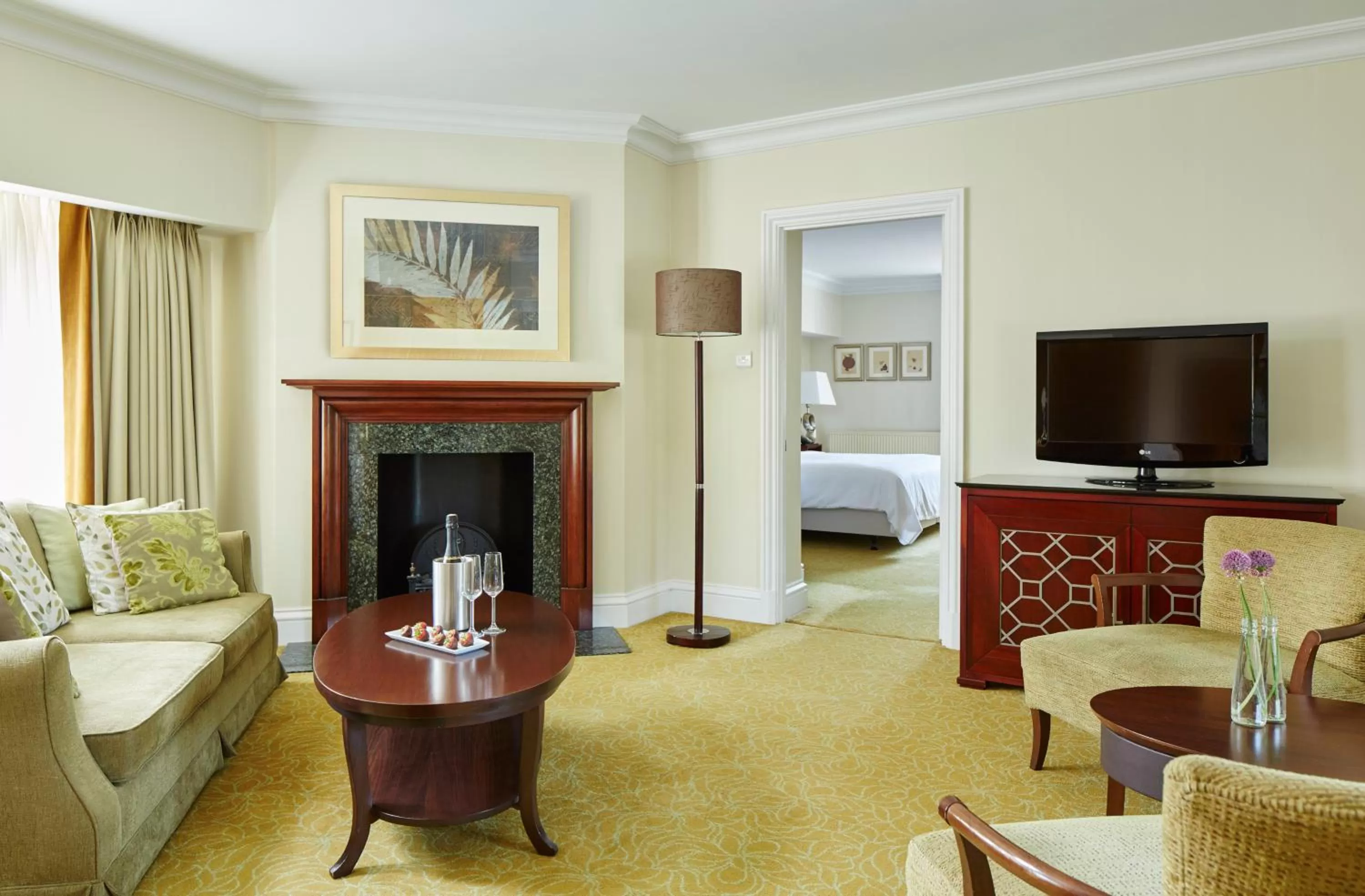 Living room, Bed in Sprowston Manor Hotel, Spa & Golf