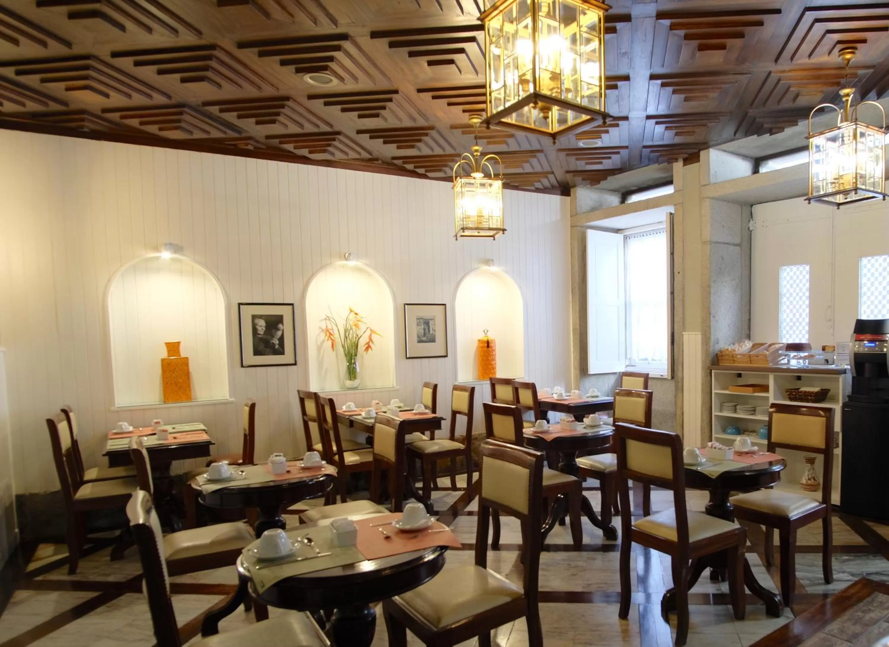 Restaurant/places to eat in Hotel Jardim Viana do Castelo