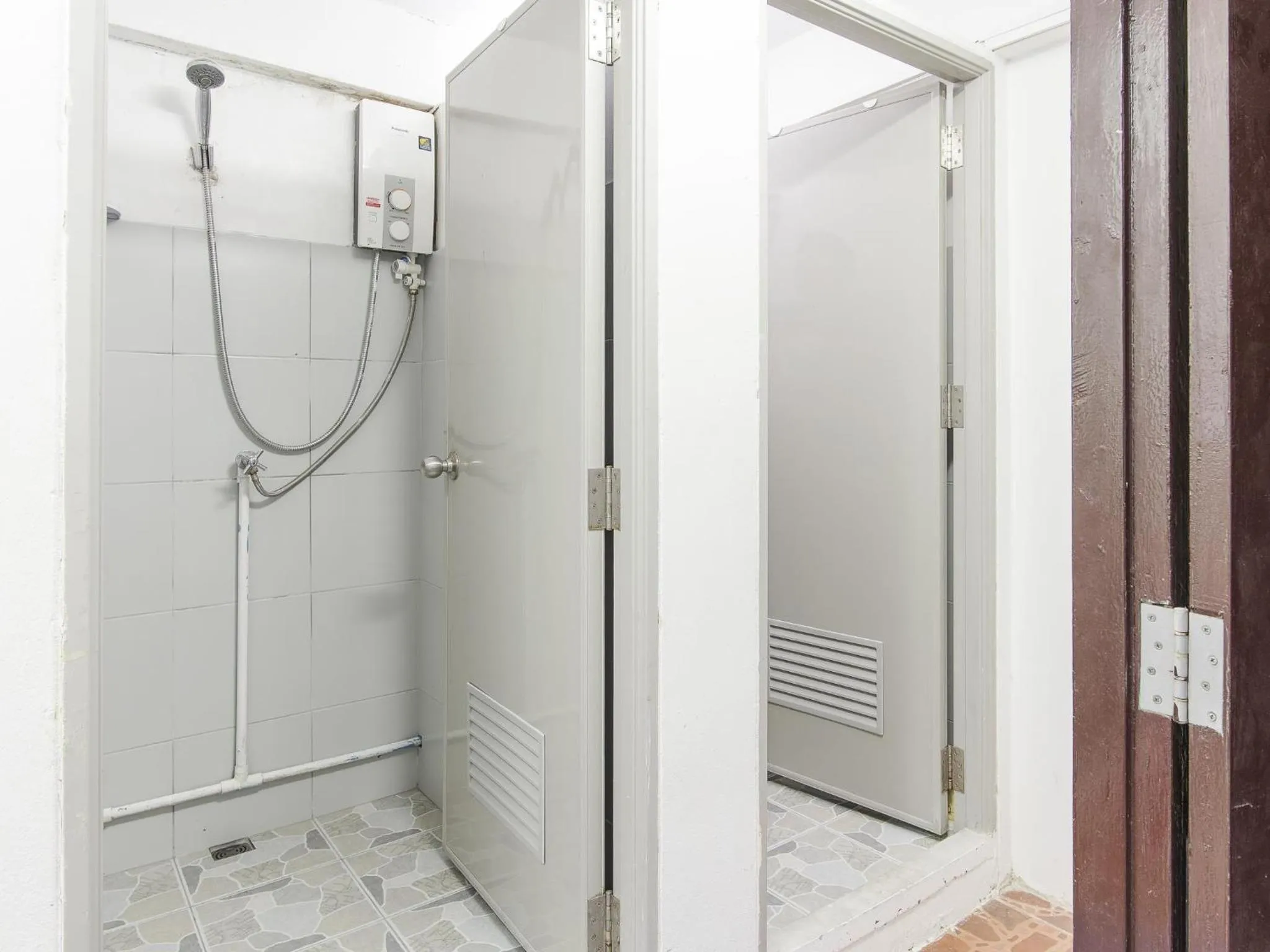 Bathroom in Home 16  (Hostel 16)