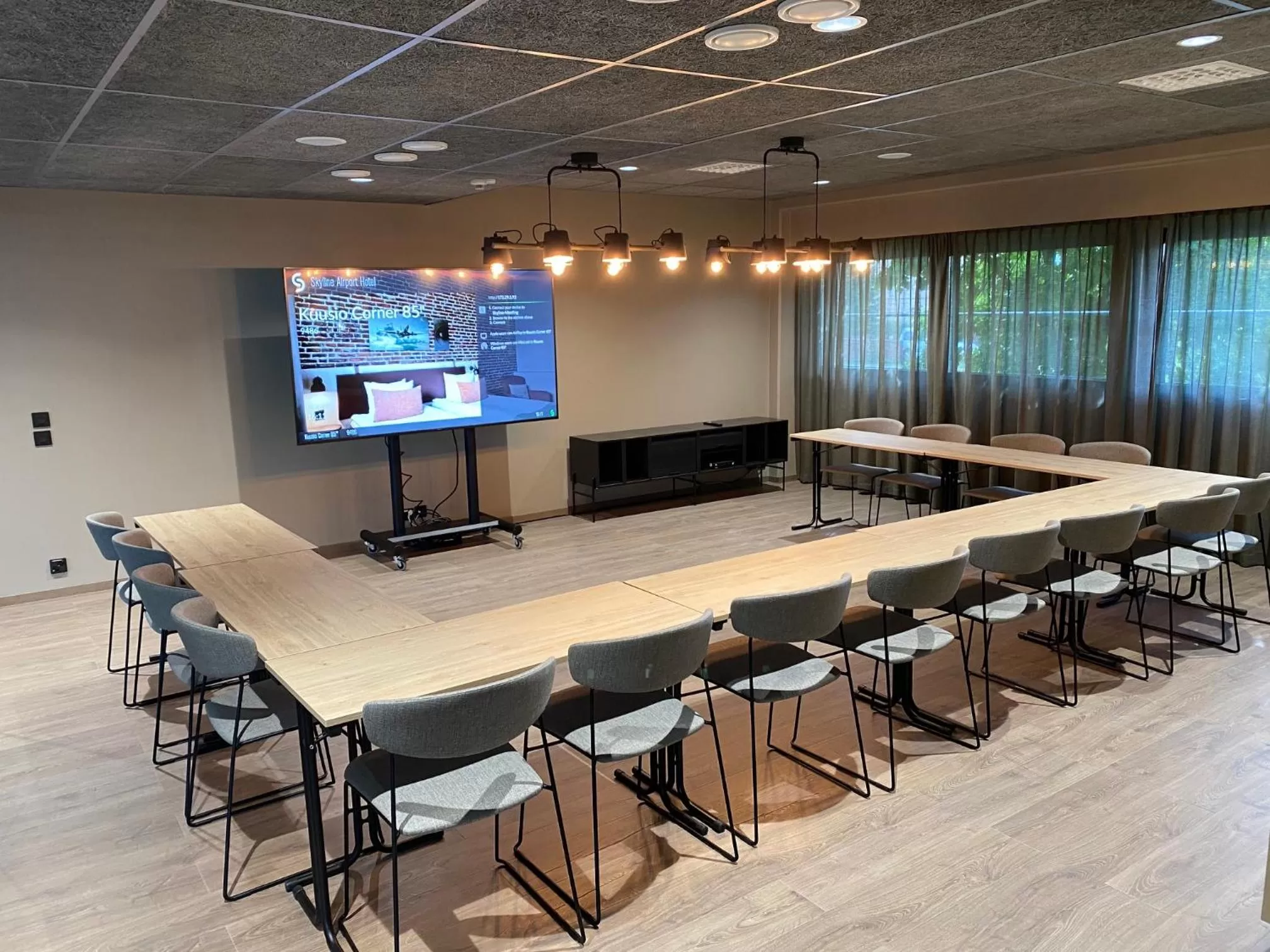 Meeting/conference room in Skyline Airport Hotel