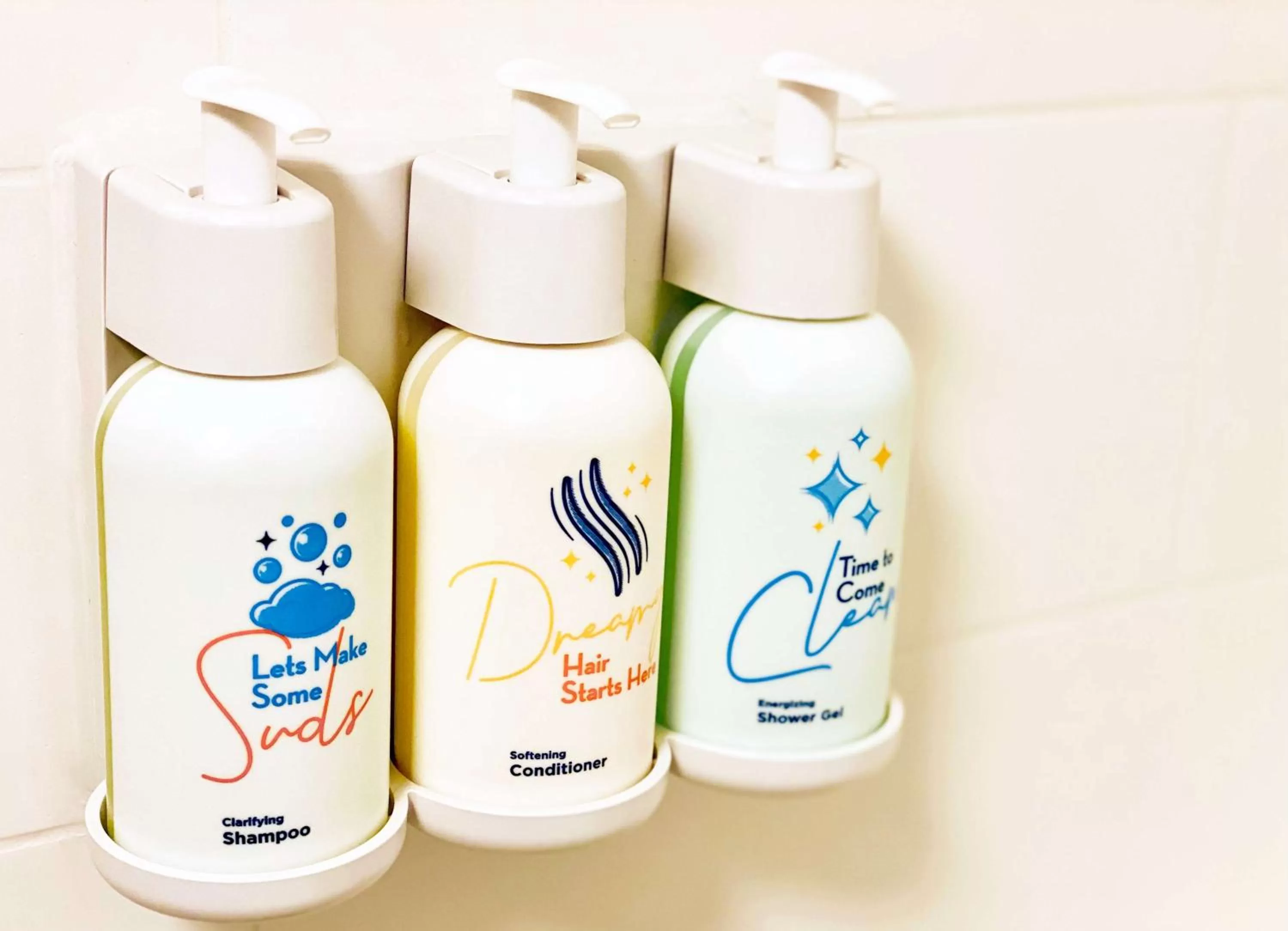 Photo of the whole room in Sonesta Select San Jose Airport