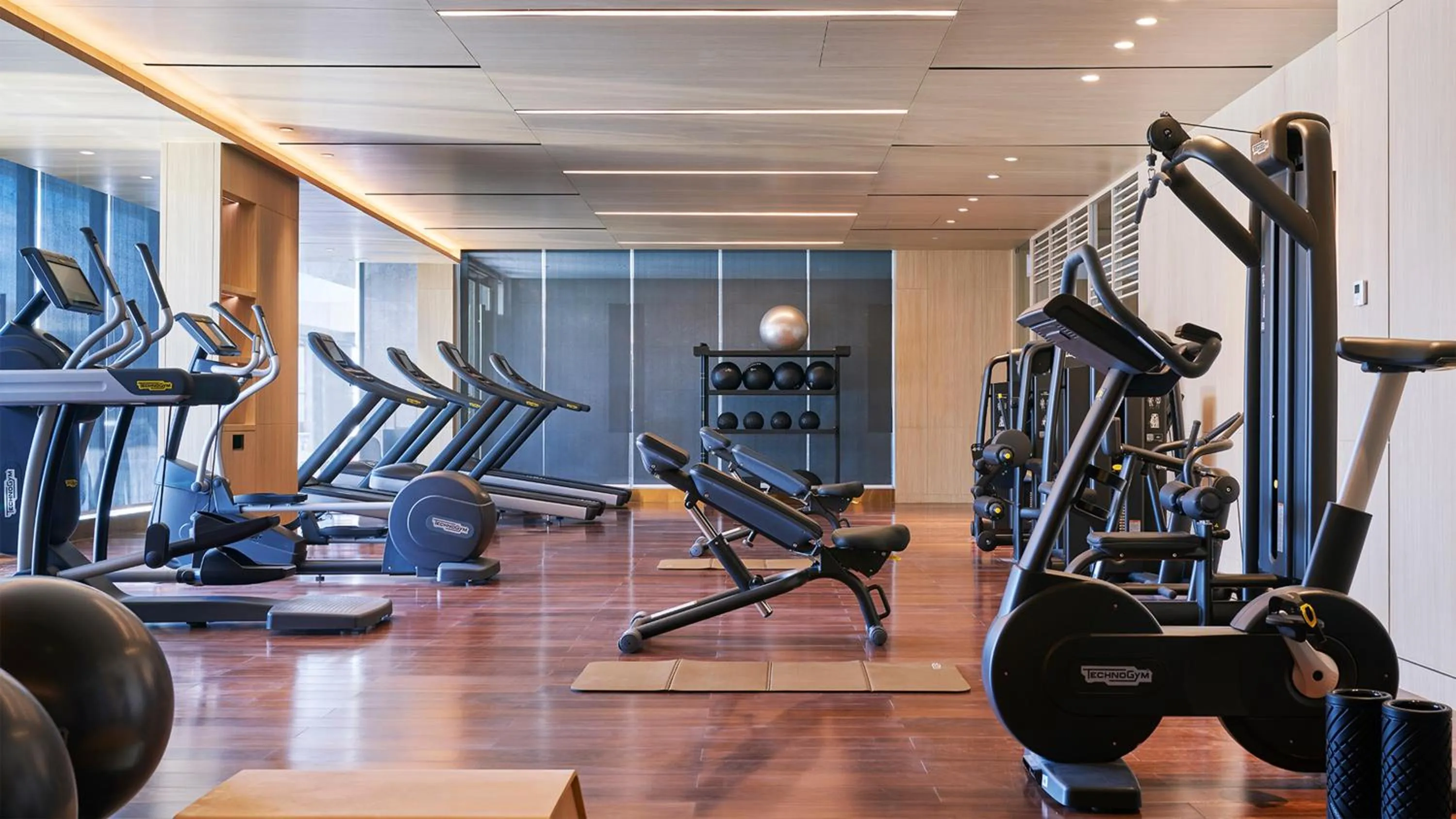 Fitness centre/facilities in Hotel Okura Manila at Newport World Resorts