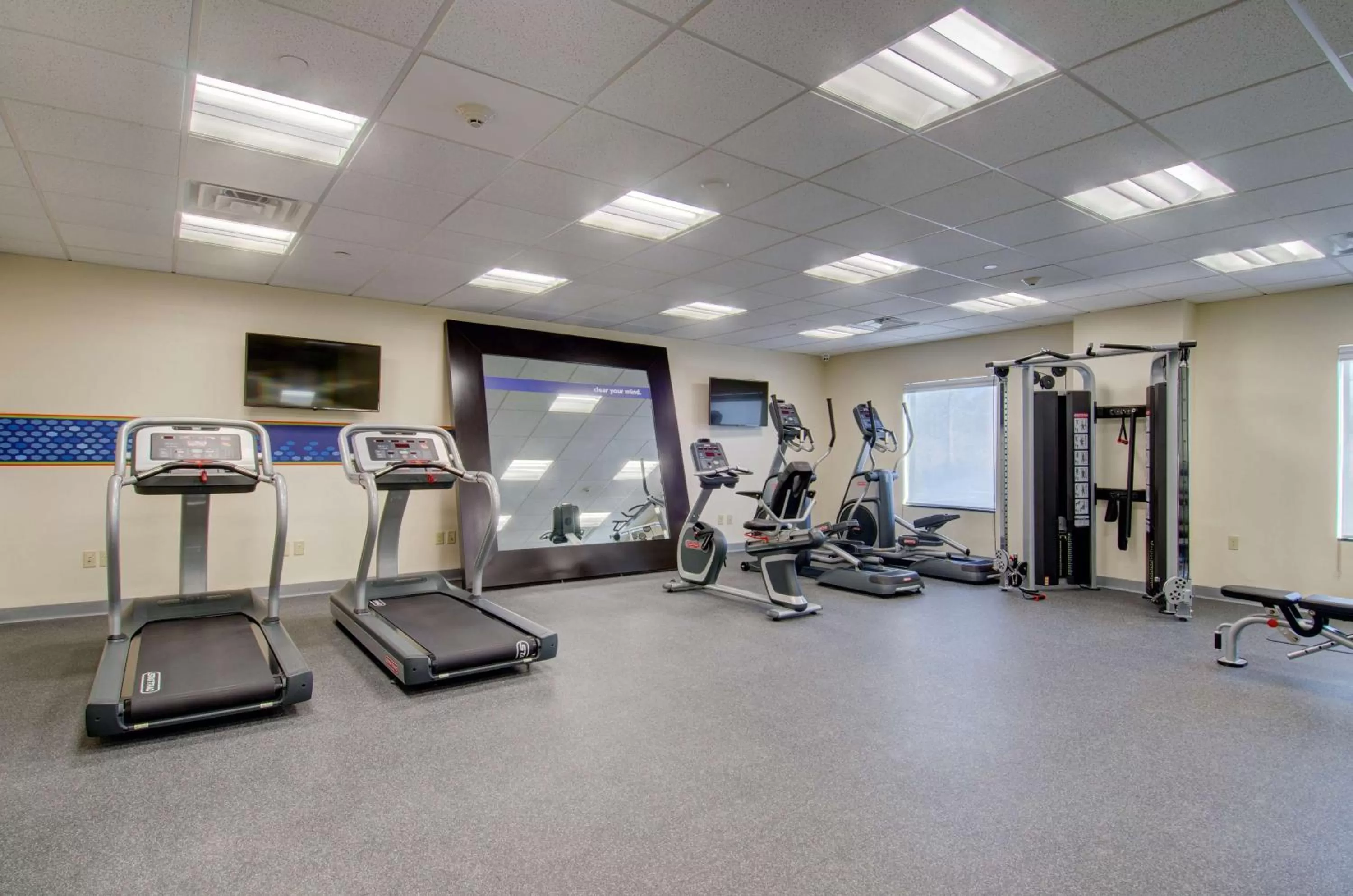 Fitness centre/facilities in Hampton Inn & Suites Boston/Stoughton, Ma