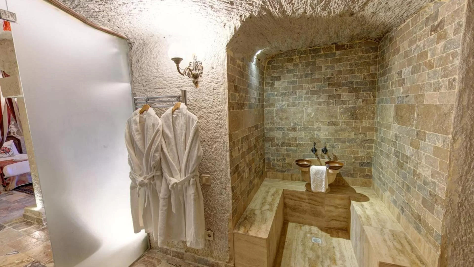 Bathroom in Roc Of Cappadocia