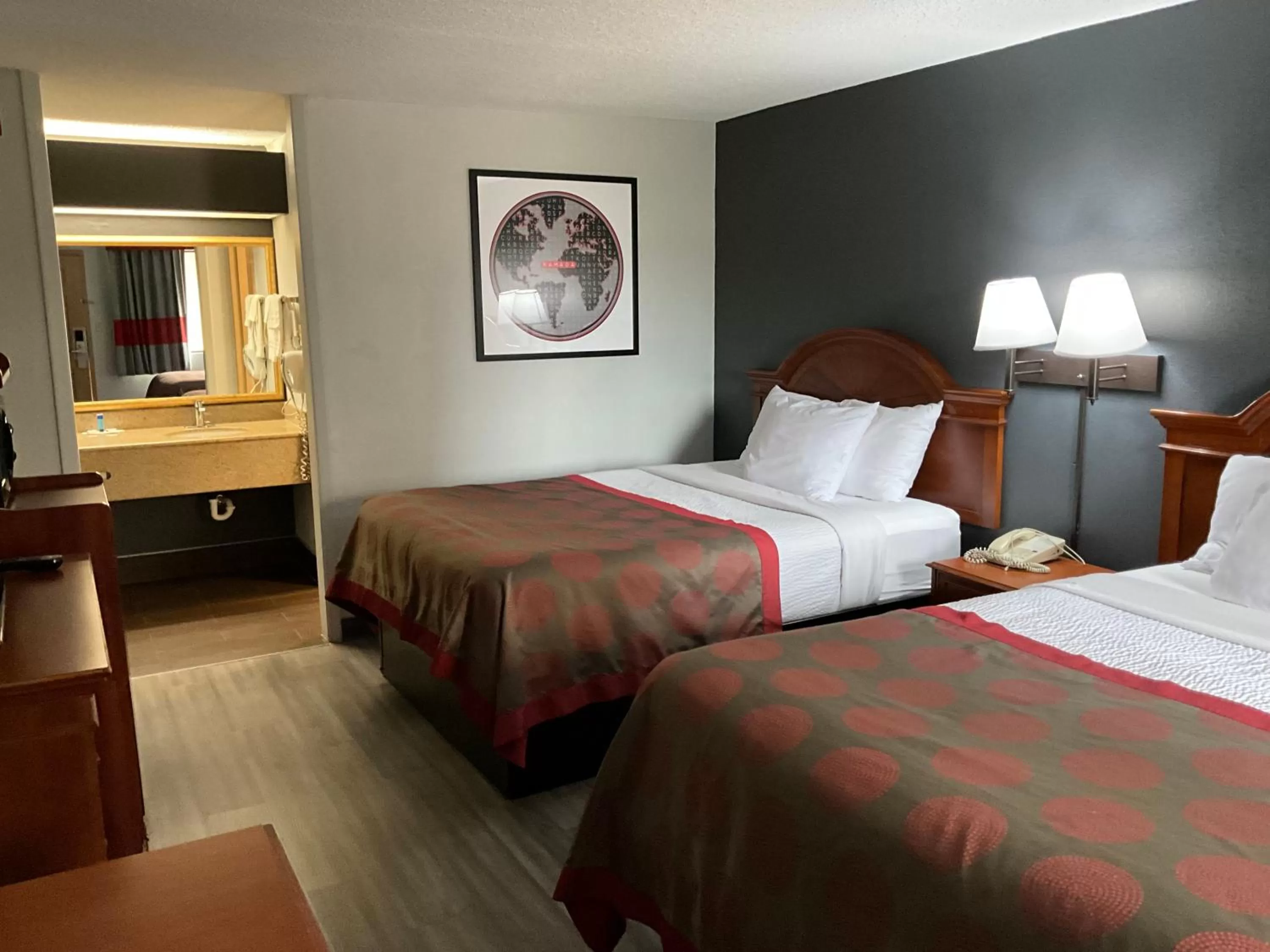 Bedroom, Bed in Ramada by Wyndham Macon