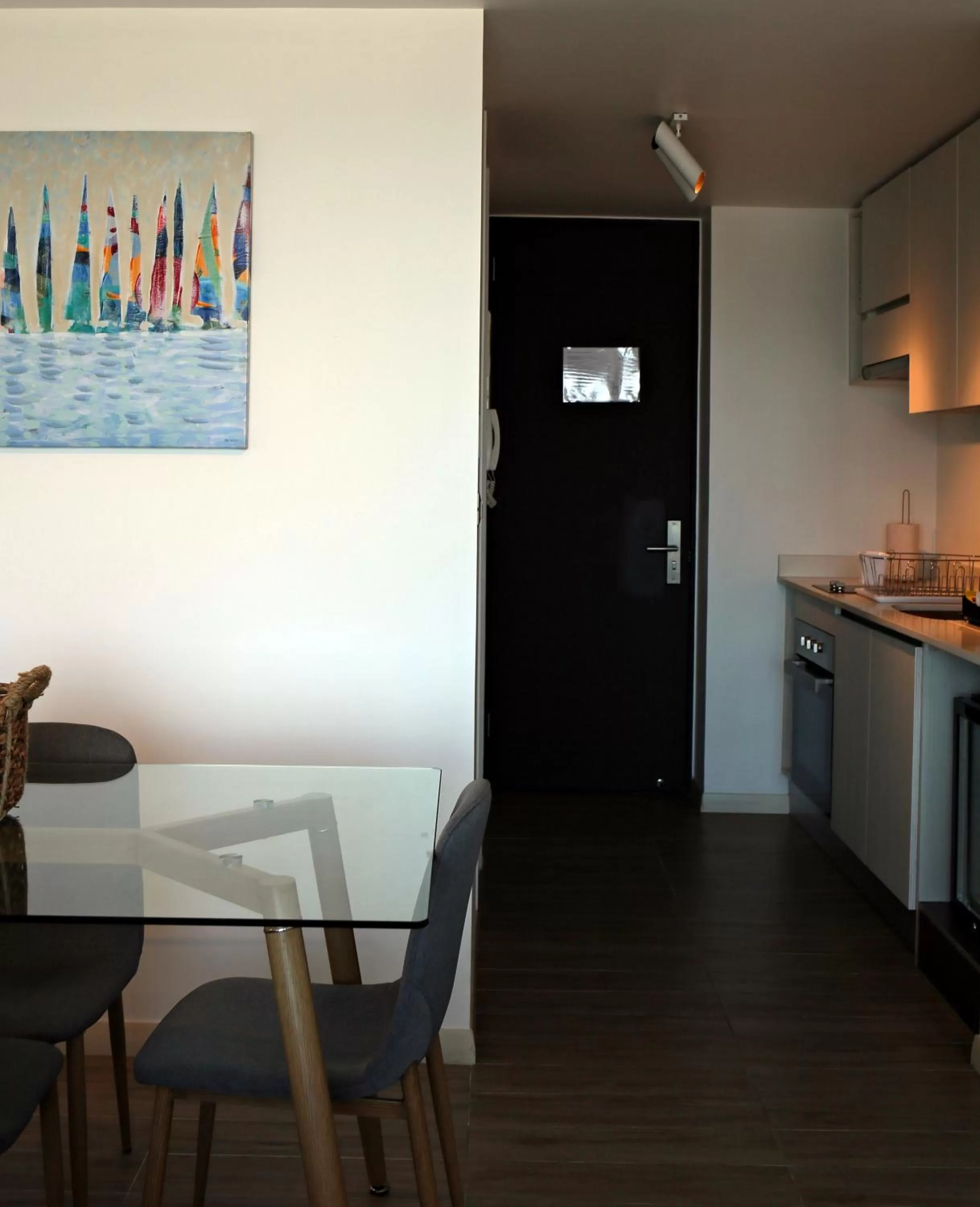 Dining Area in EcoApart Antofagasta