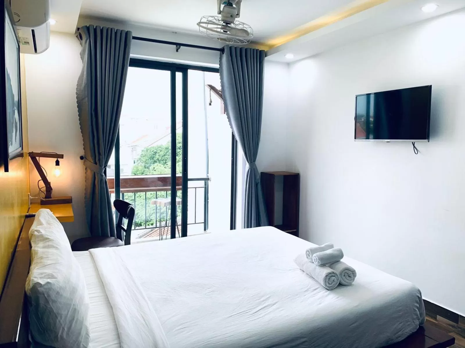 Bed in May's House Hoi An