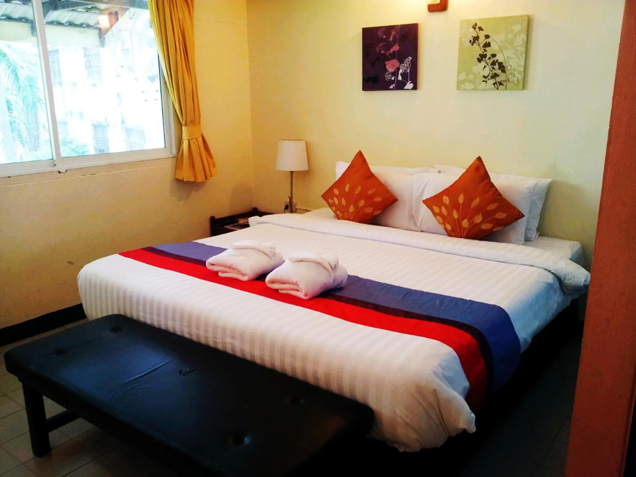 Bedroom, Bed in Sawasdee Sukhumvit Inn