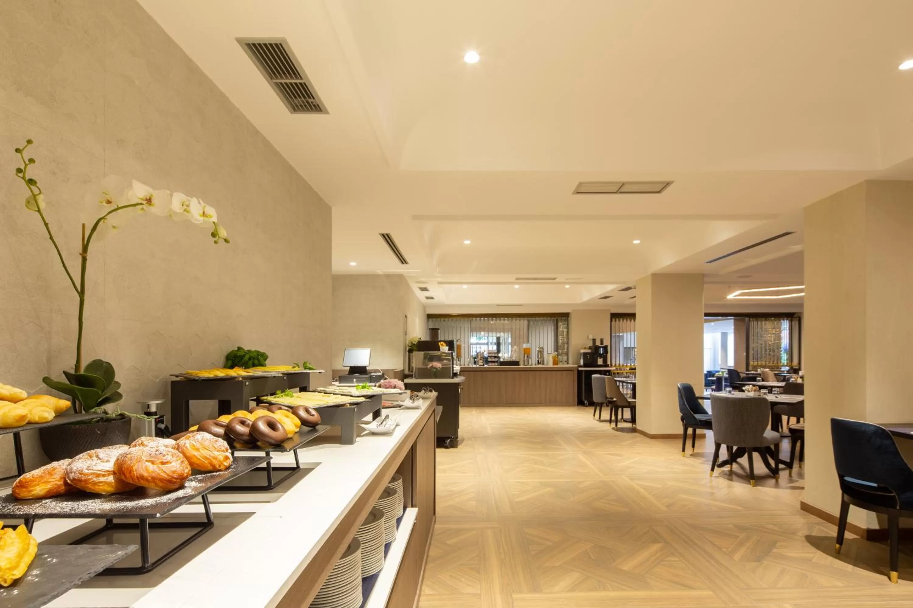 Restaurant/places to eat in Eurostars Gran Hotel Lugo