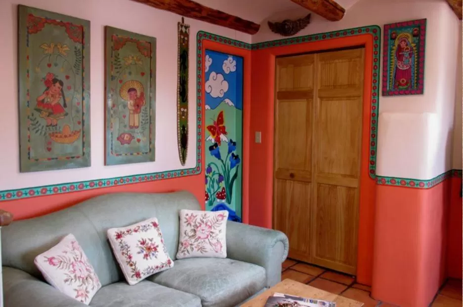 Seating Area in La Dona Luz Inn an Historic B&B