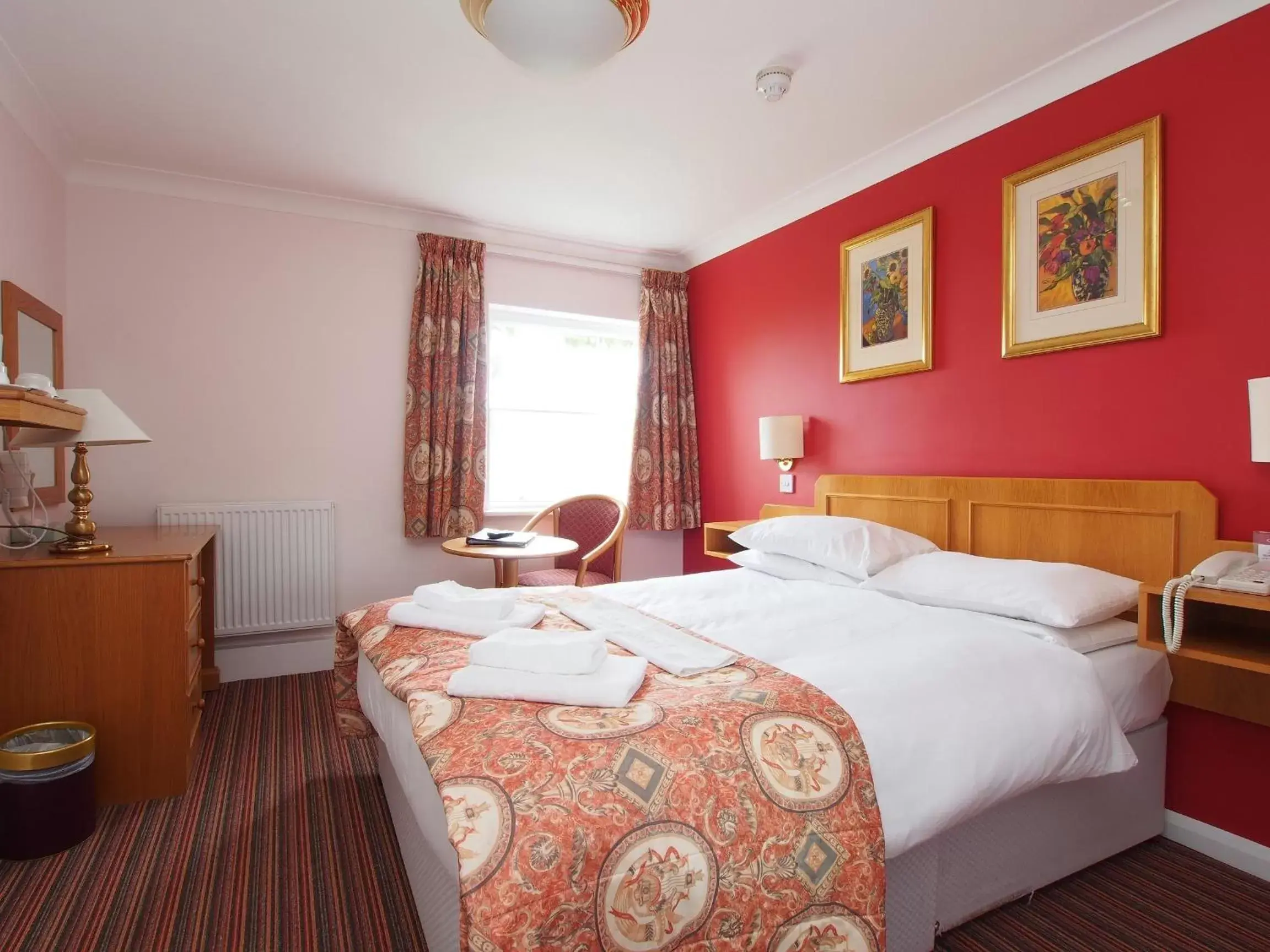 Garden Facing Double - single occupancy in The Chatsworth Hotel Garden Facing Double - single occupancy in The Chatsworth Hotel