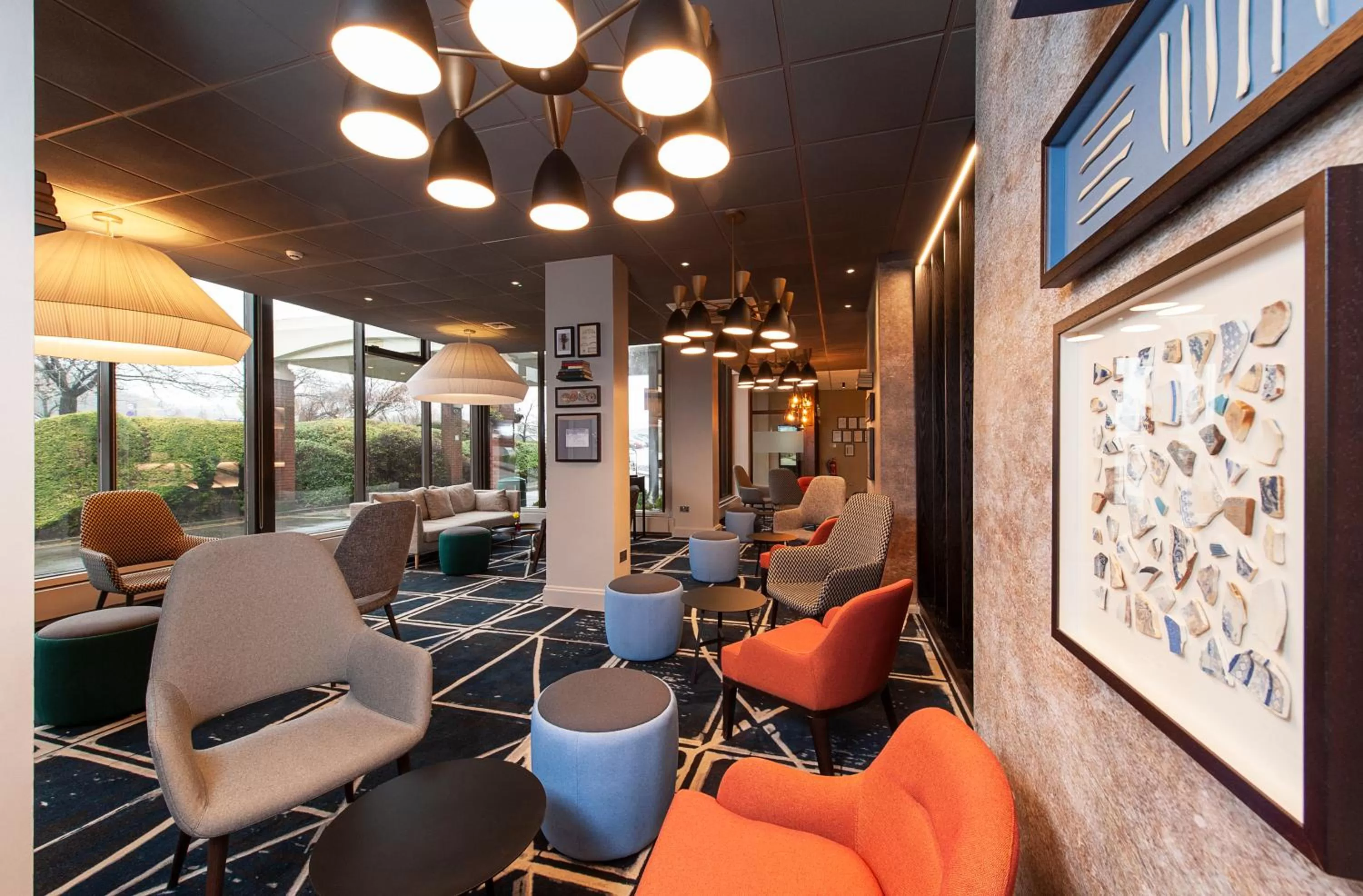 Lobby or reception in Mercure Telford Centre Hotel