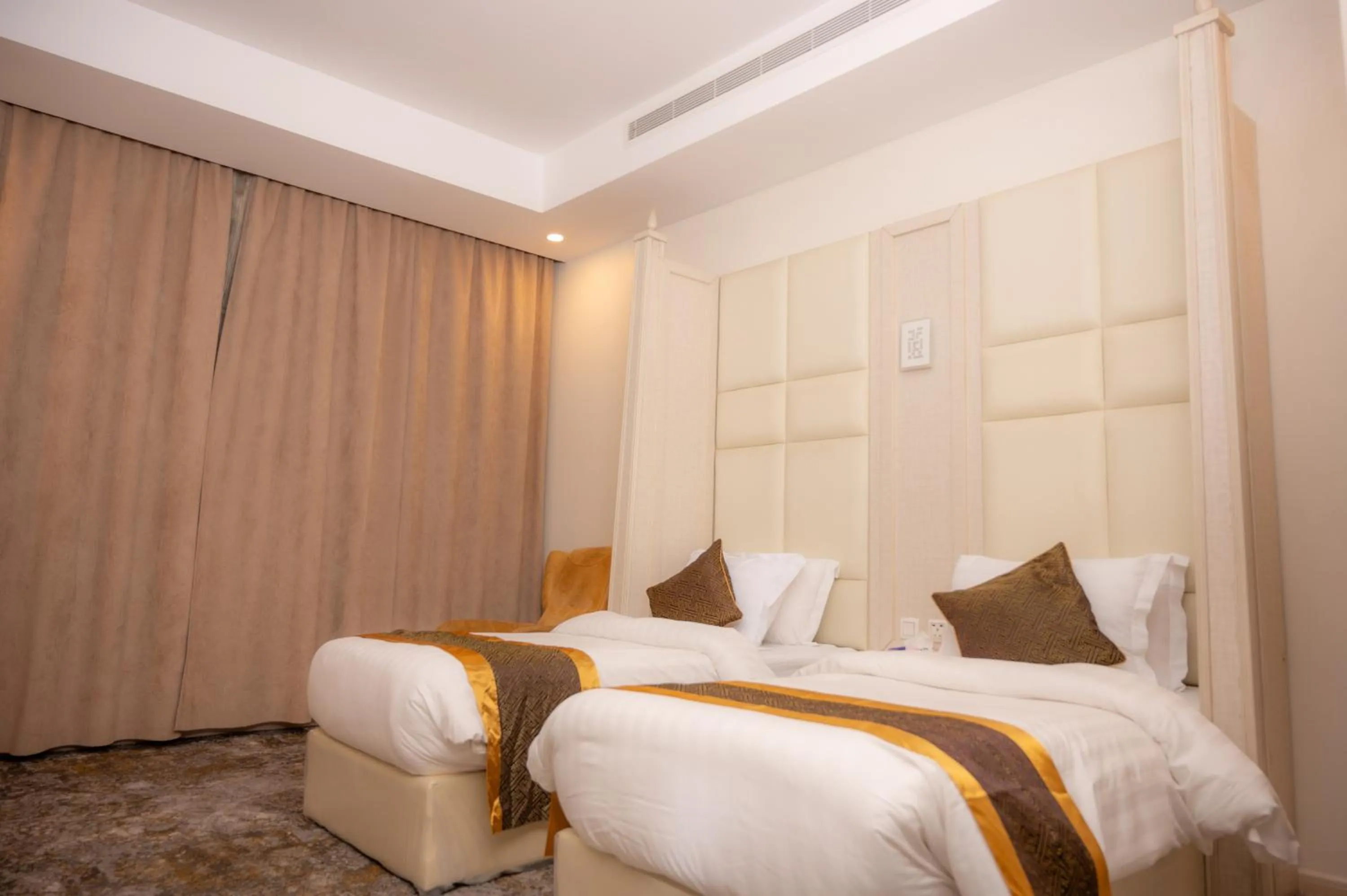 Bed in Areen Hotel فندق ارين