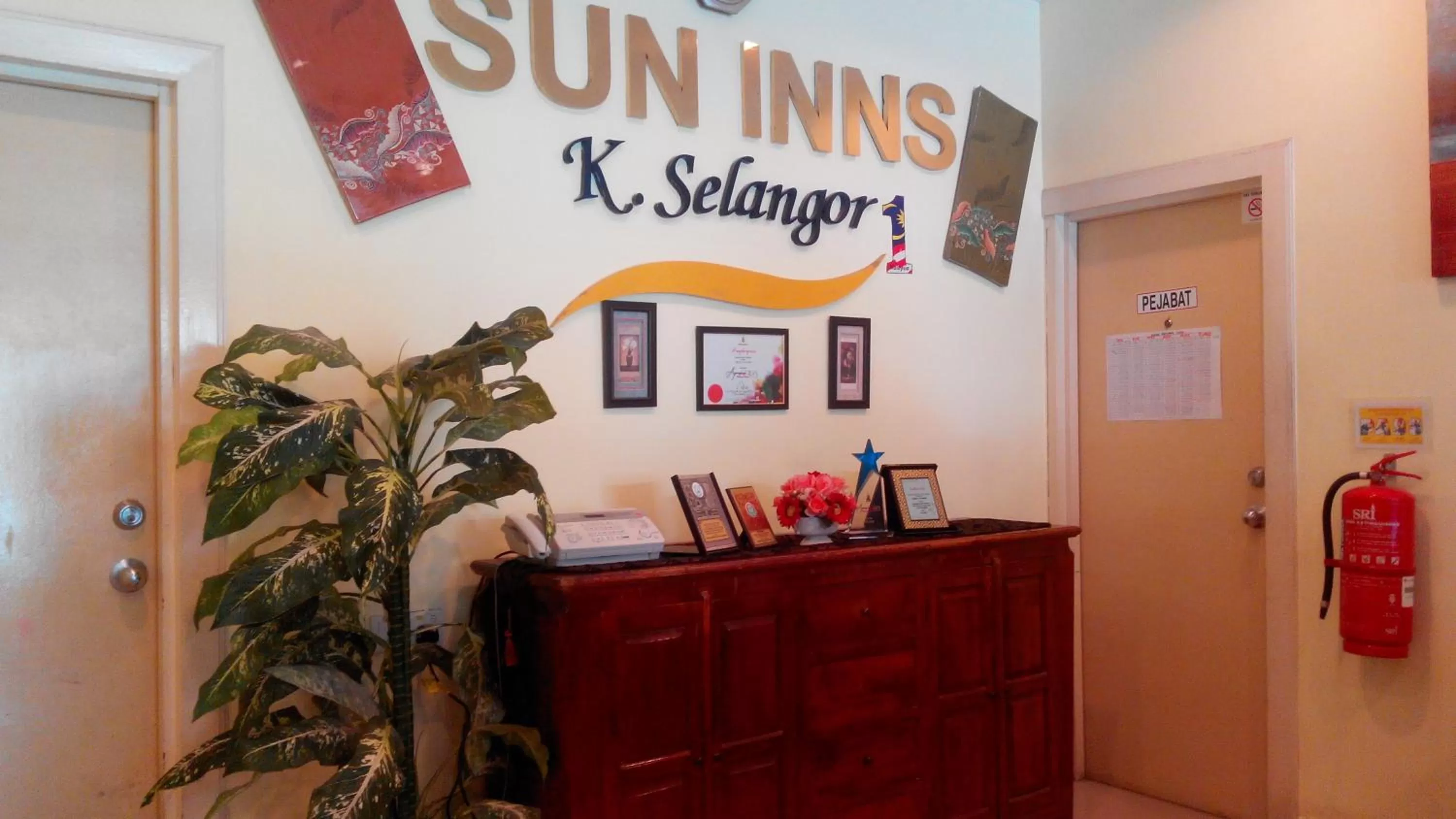 Property logo or sign in Sun Inns Hotel Kuala Selangor