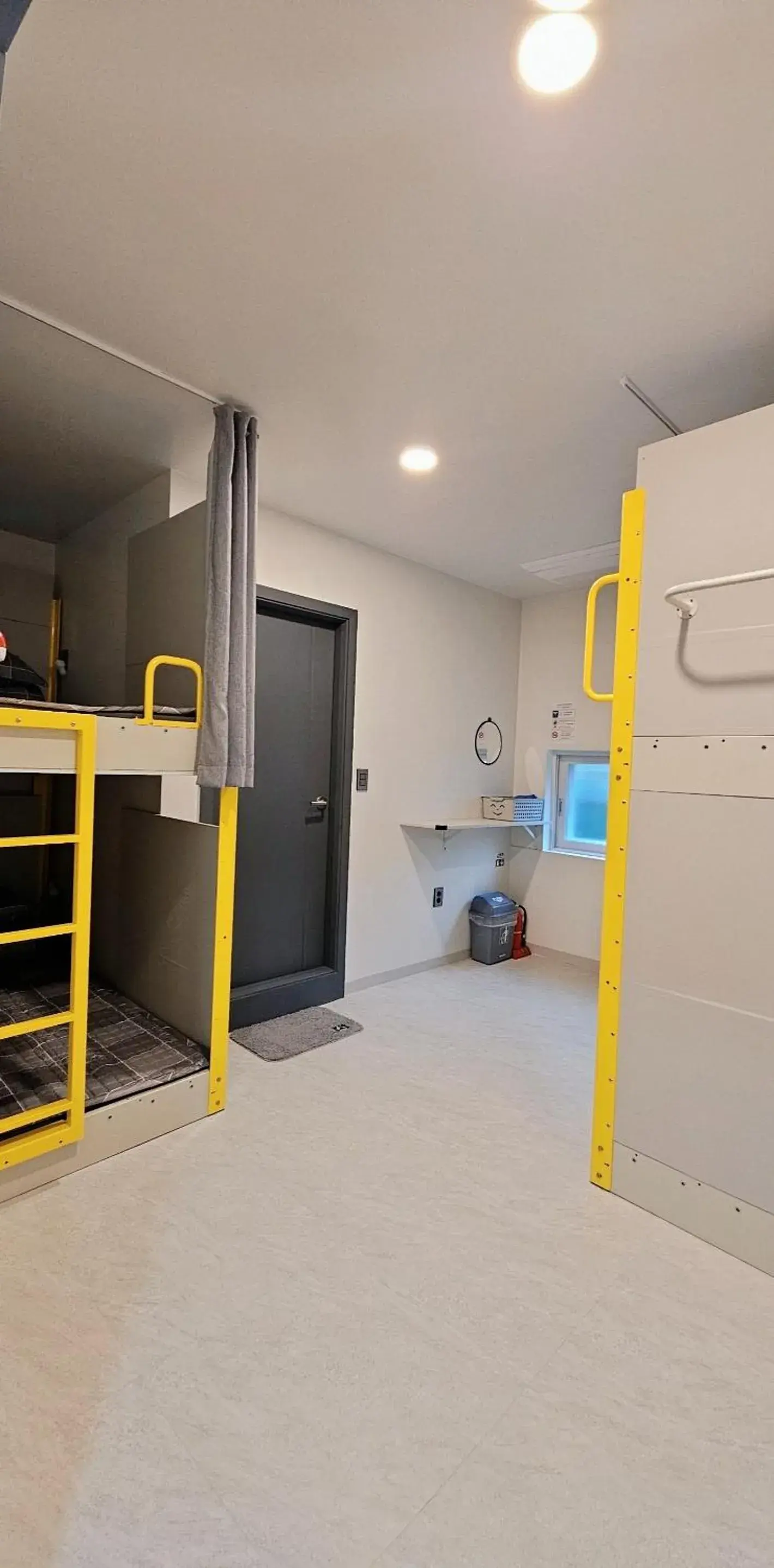 Quadruple Room with Private Bathroom in Dream Guesthouse Quadruple Room with Private Bathroom in Dream Guesthouse