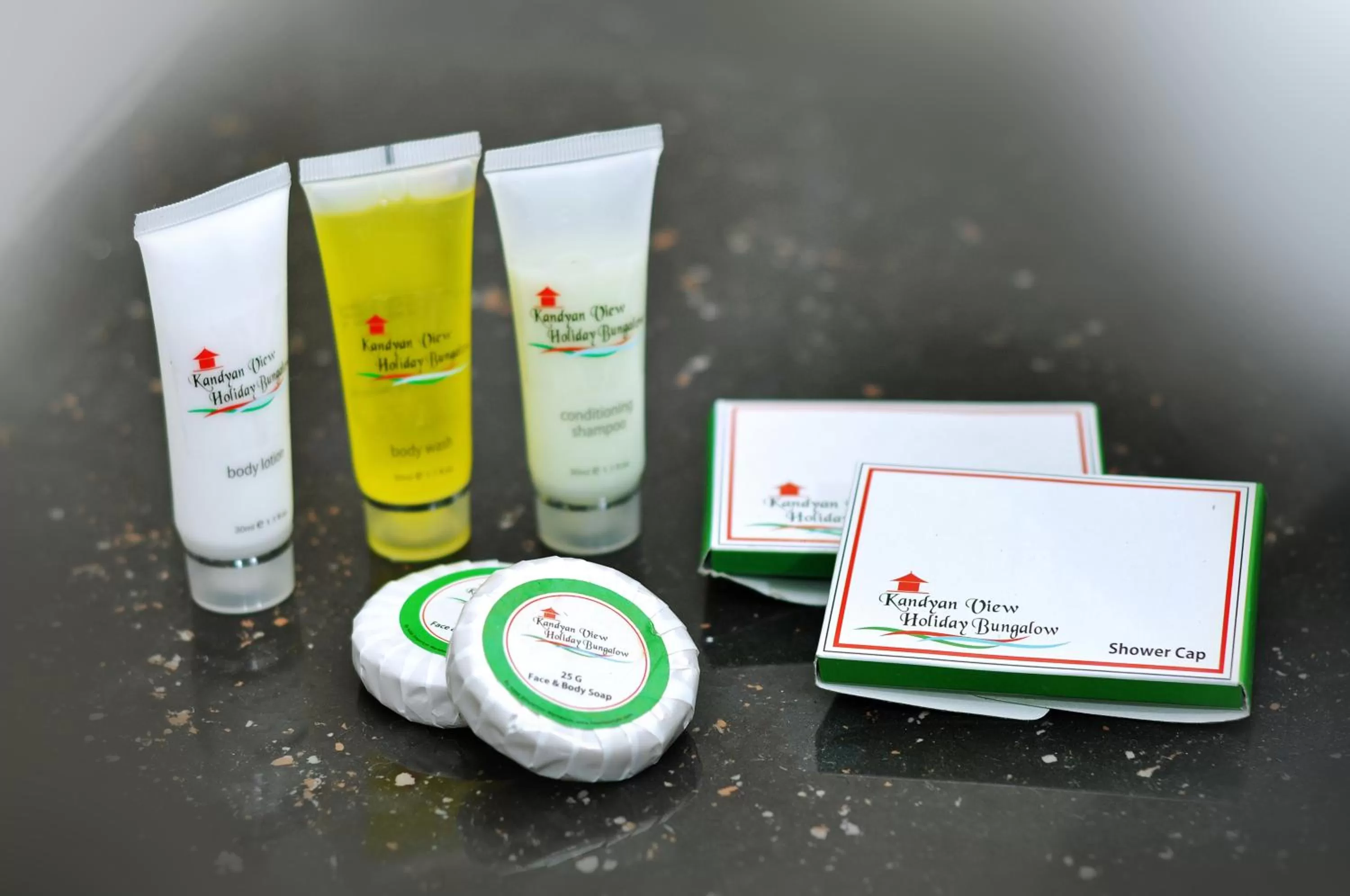 Bathroom in Kandyan View Holiday Bungalow ''Free Pickup From Kandy city''