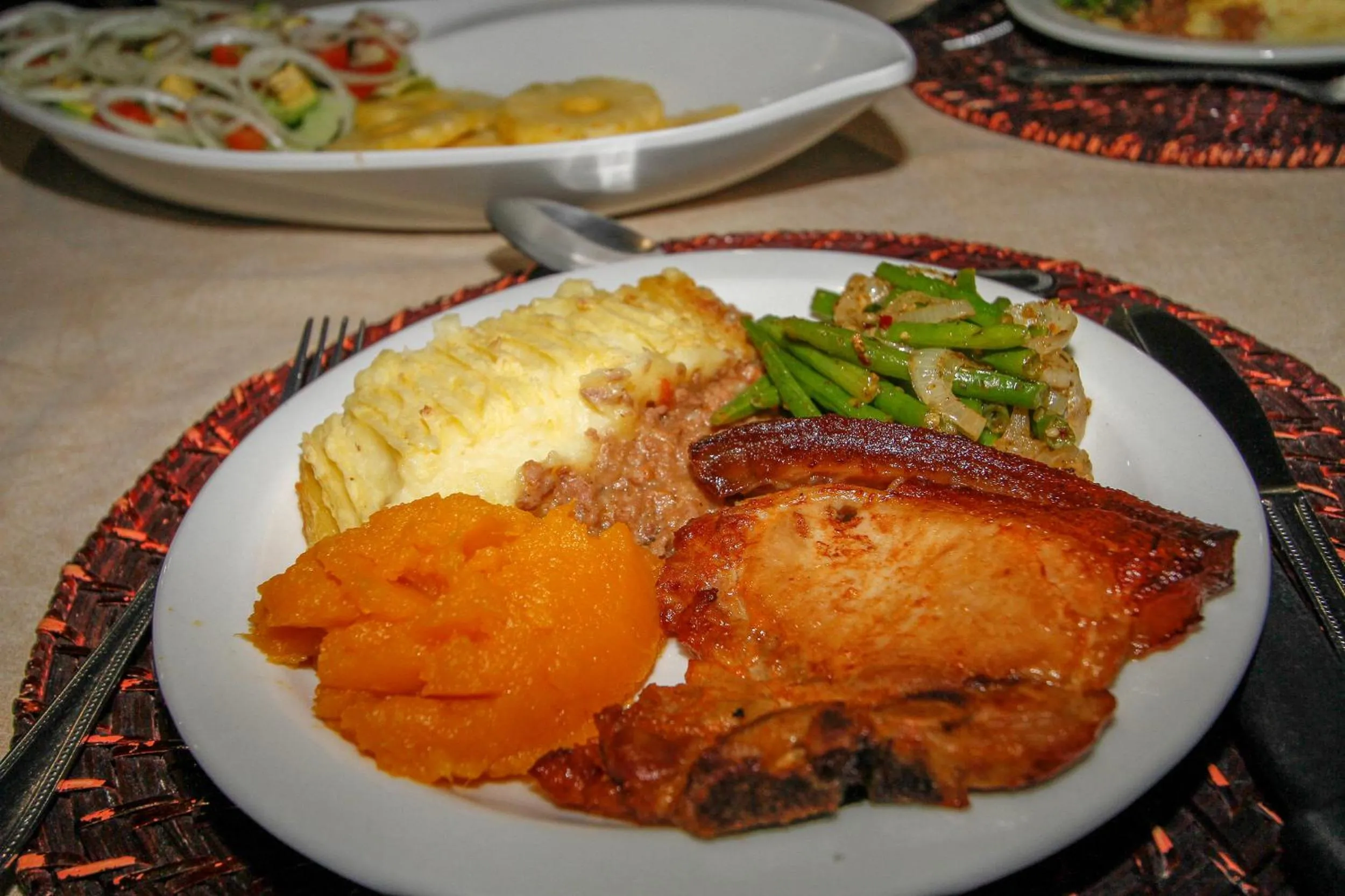 Restaurant/places to eat in Ezulwini Game Lodge