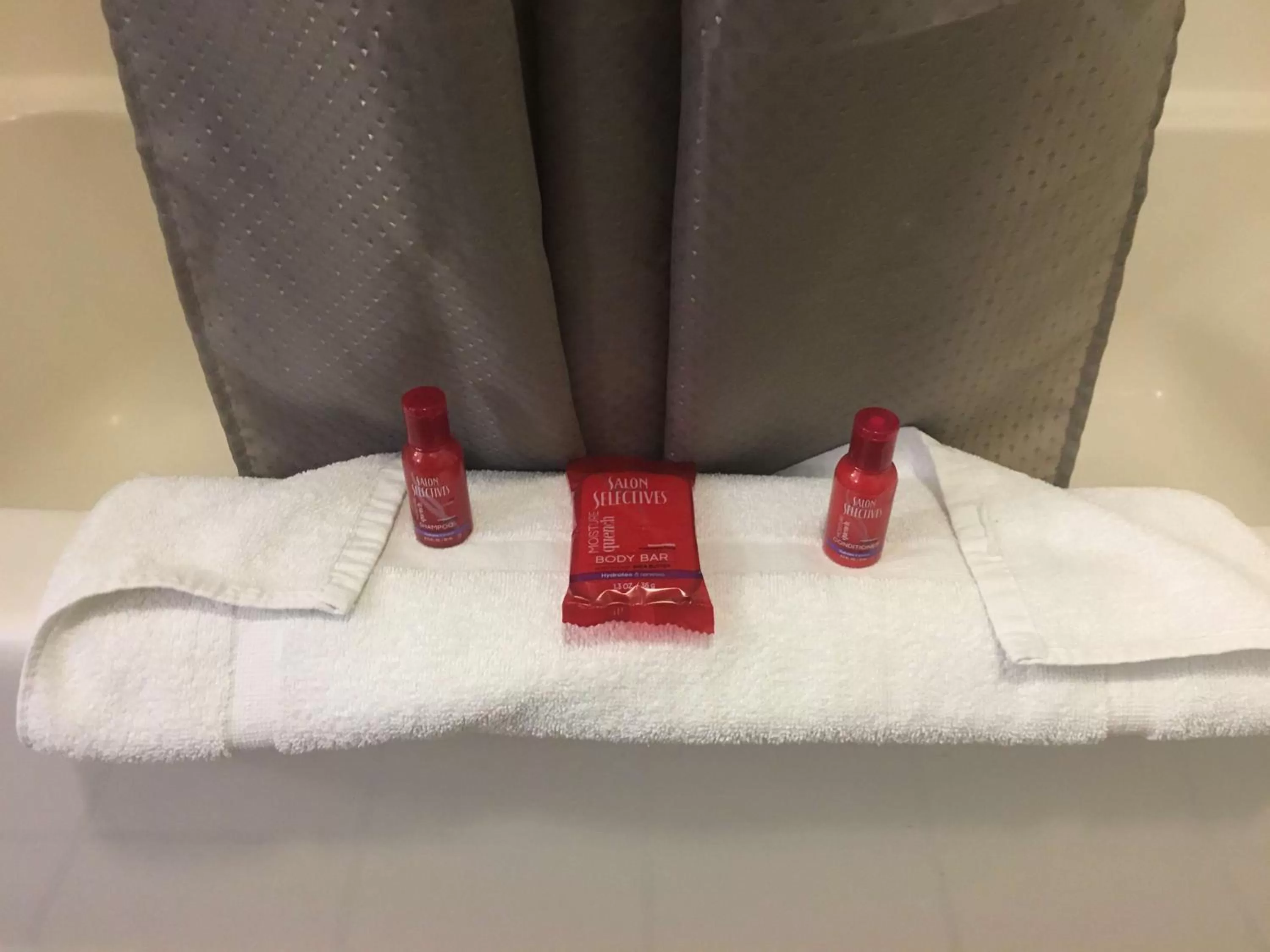 Bathroom in SureStay Hotel by Best Western Weimar