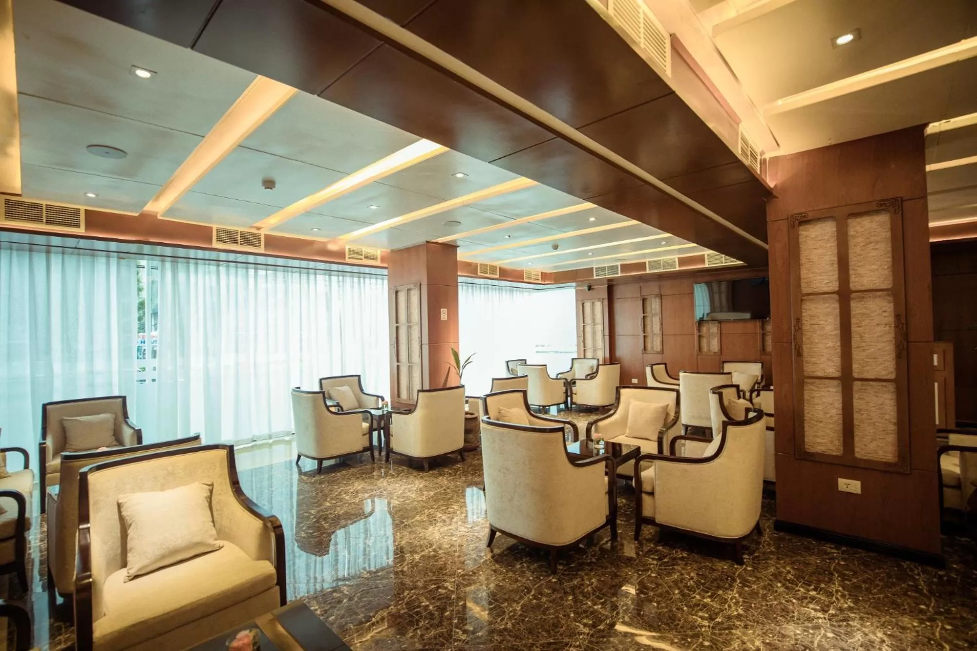 Restaurant/places to eat in Best Western Plus Pearl Addis