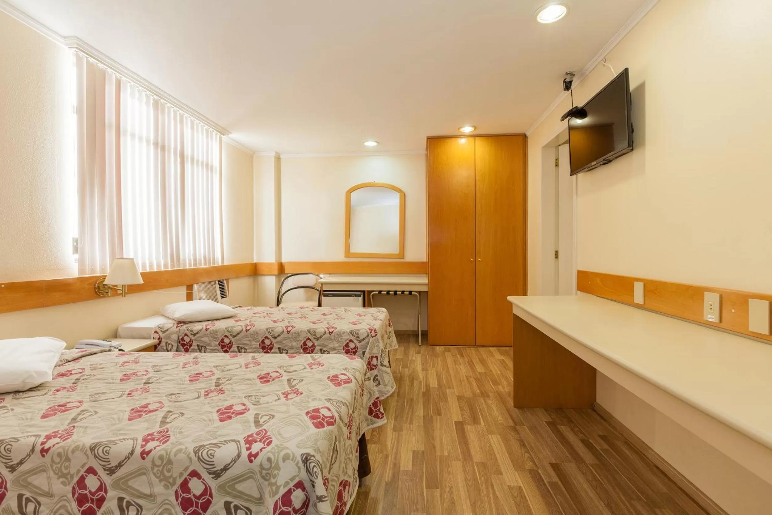 Bedroom, Bed in Tri Hotel Smart Caxias