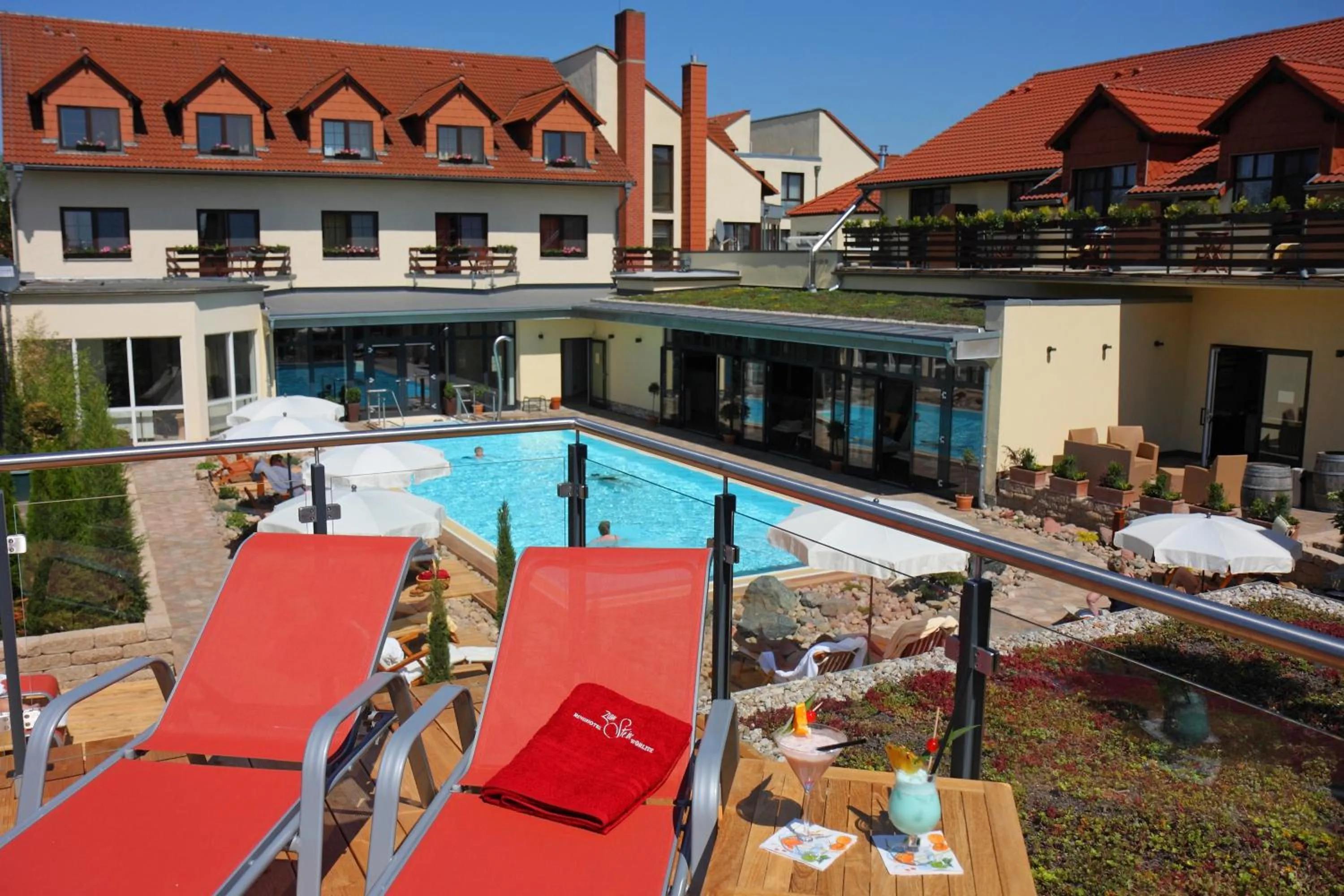 Pool view in Ringhotel Hotel Zum Stein