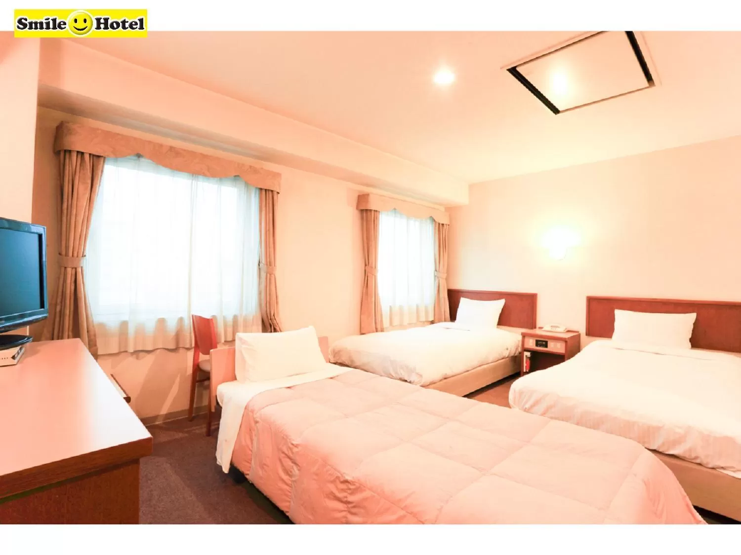 Photo of the whole room in Smile Hotel Asahikawa