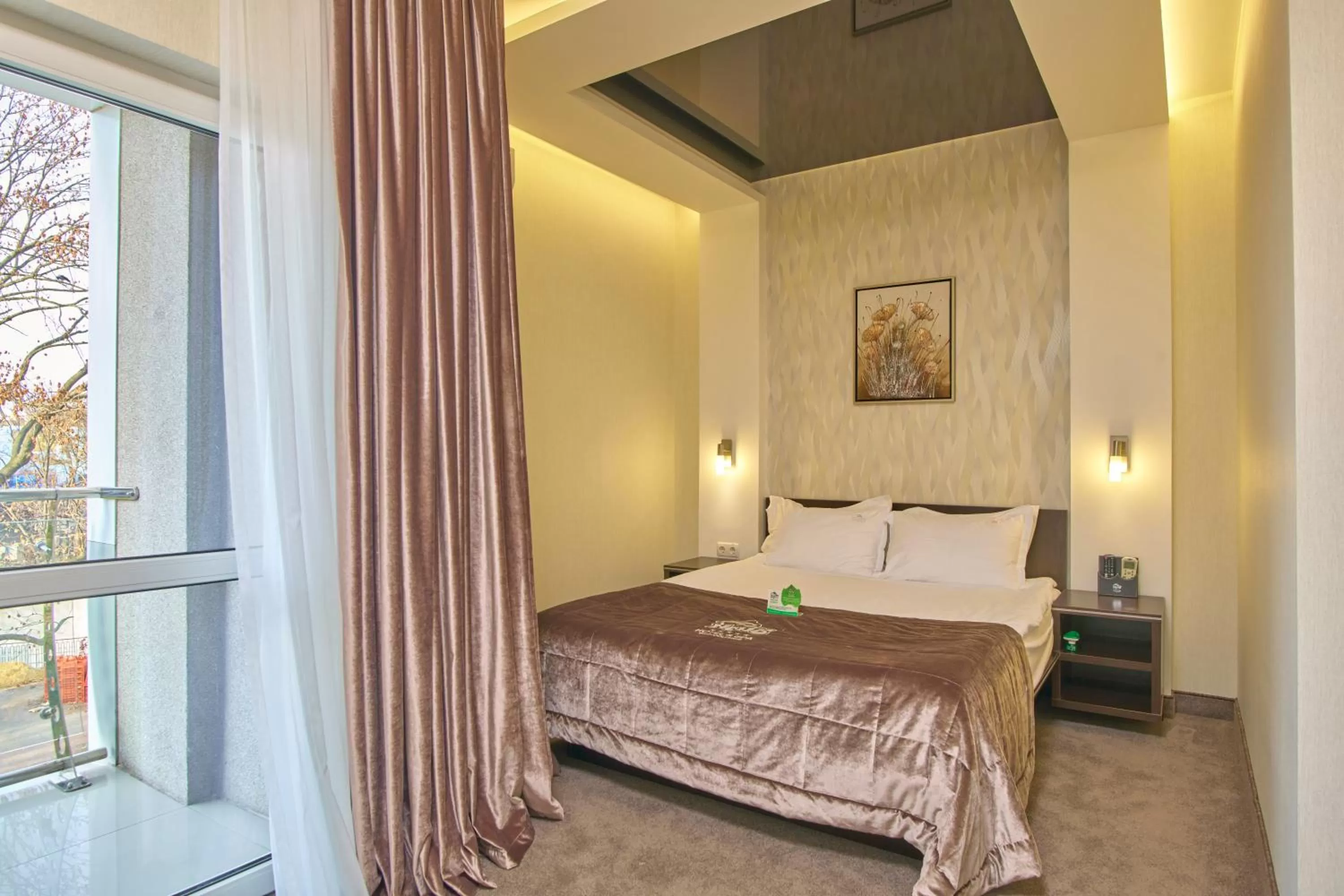 Bed in Hotel & Spa NEMO with dolphins