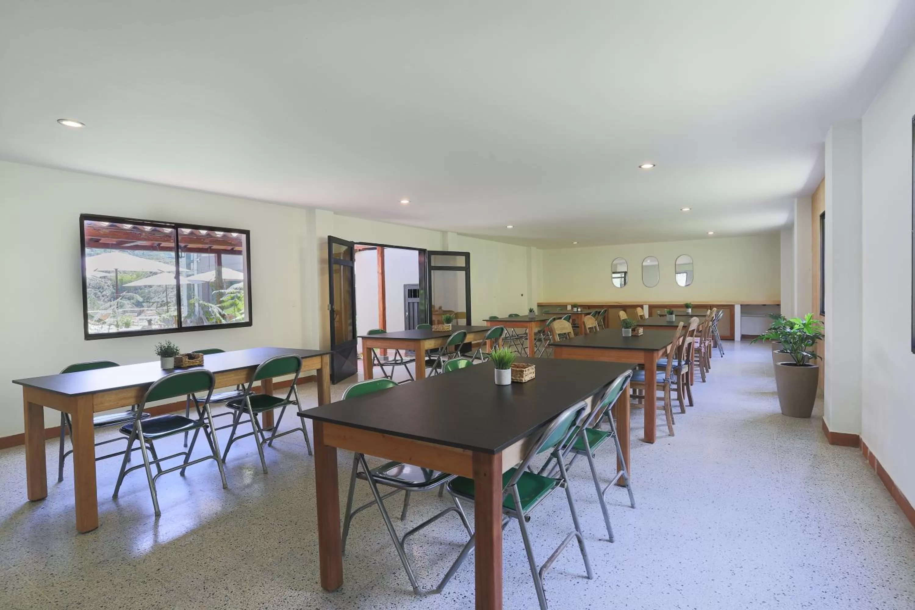 Restaurant/Places to Eat in Soy Local Guatape