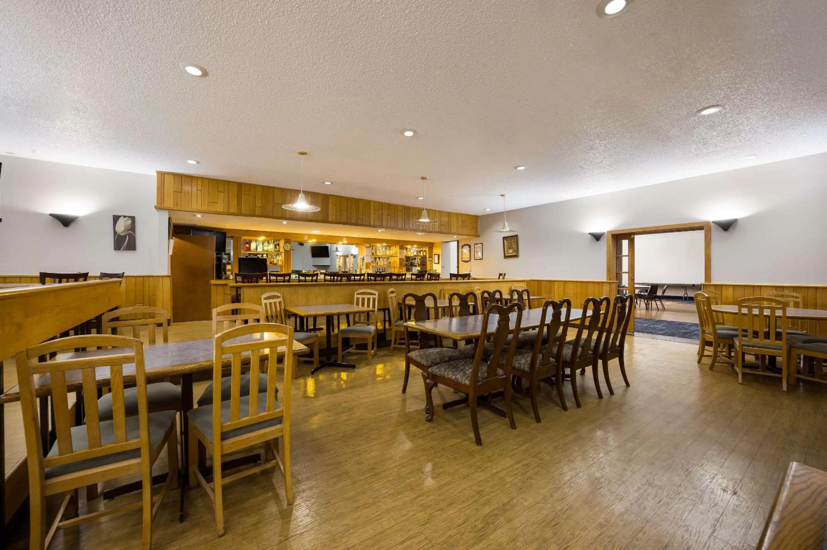 Lounge or bar in Quality Inn & Suites Canon City