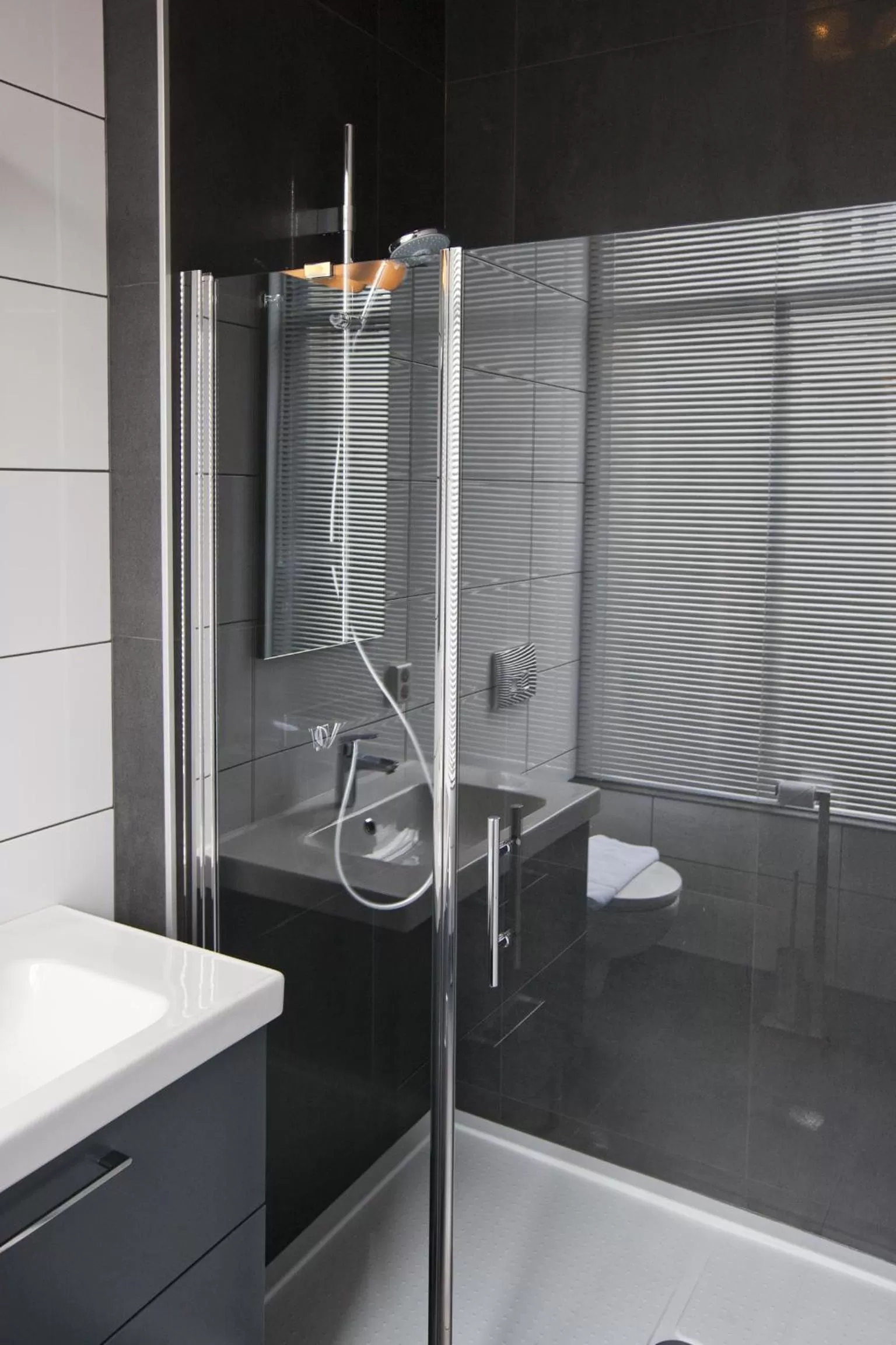 Bathroom in Hotel Sleep-Inn Box 5