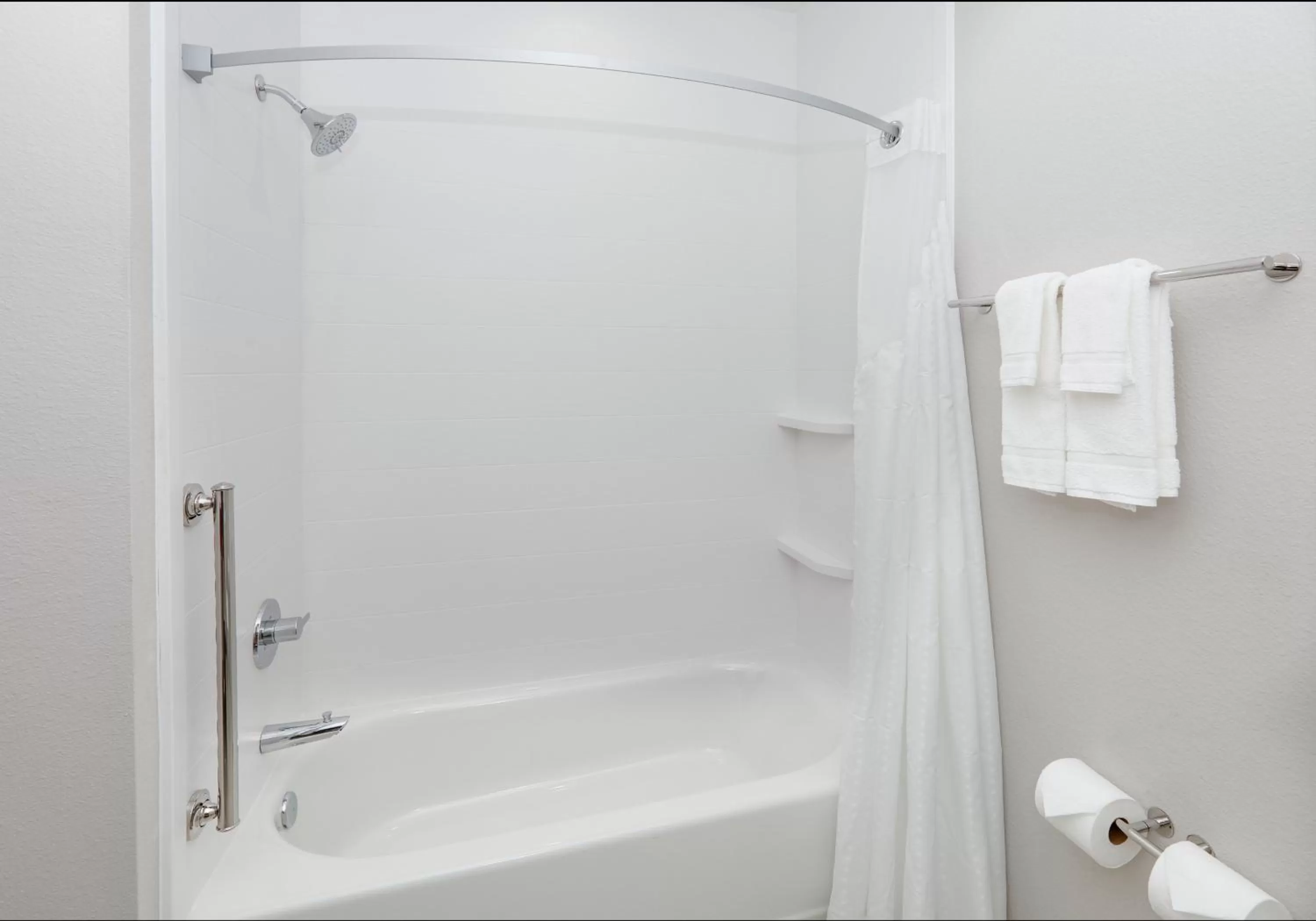 Bathroom in Holiday Inn Express & Suites - Plano - The Colony by IHG