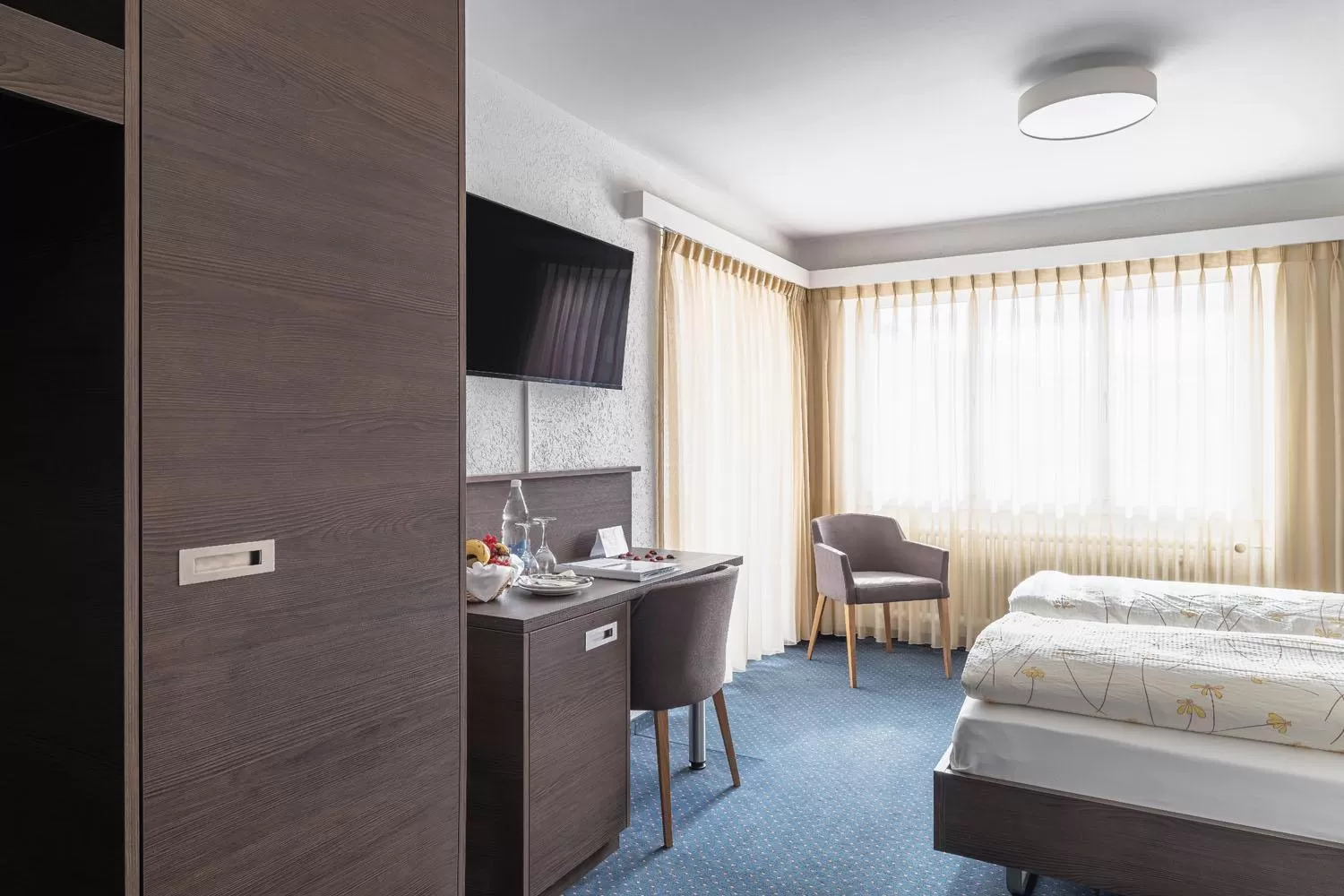 TV and multimedia, Bed in Hotel Drei Könige