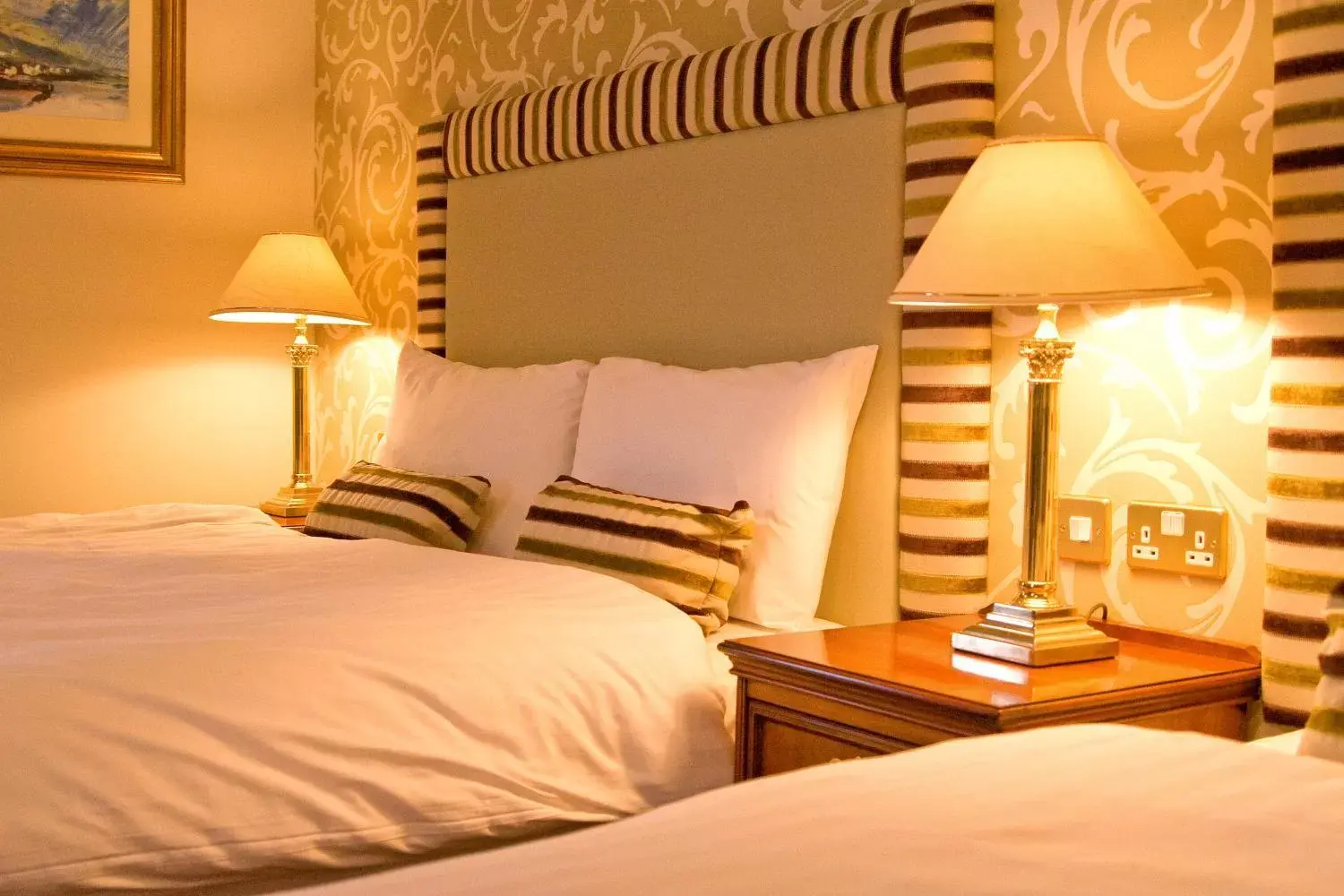 Twin Room in Bracken Court Hotel Twin Room in Bracken Court Hotel