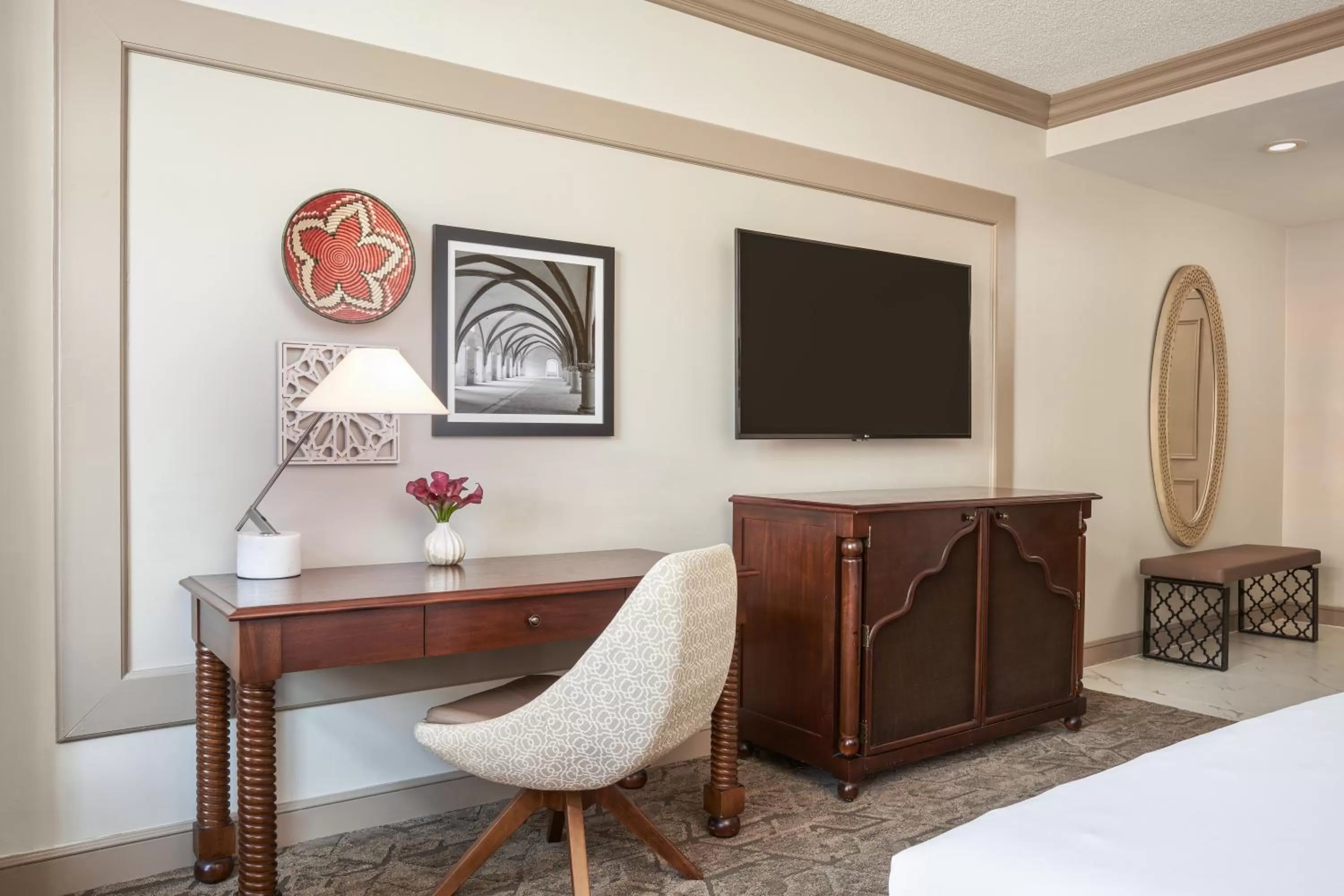 Bedroom, Bed in Hyatt Regency Coral Gables in Miami